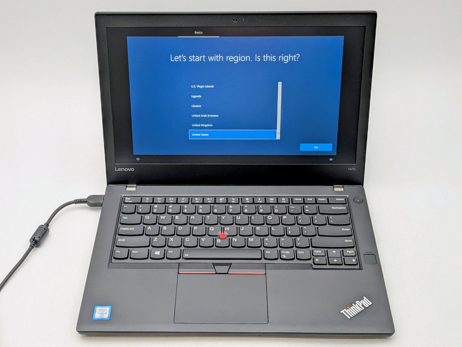 Lenovo ThinkPad T470 14″ FHD I5-6300U 256GB 8GB W10P Backlit FP Reader *READ*