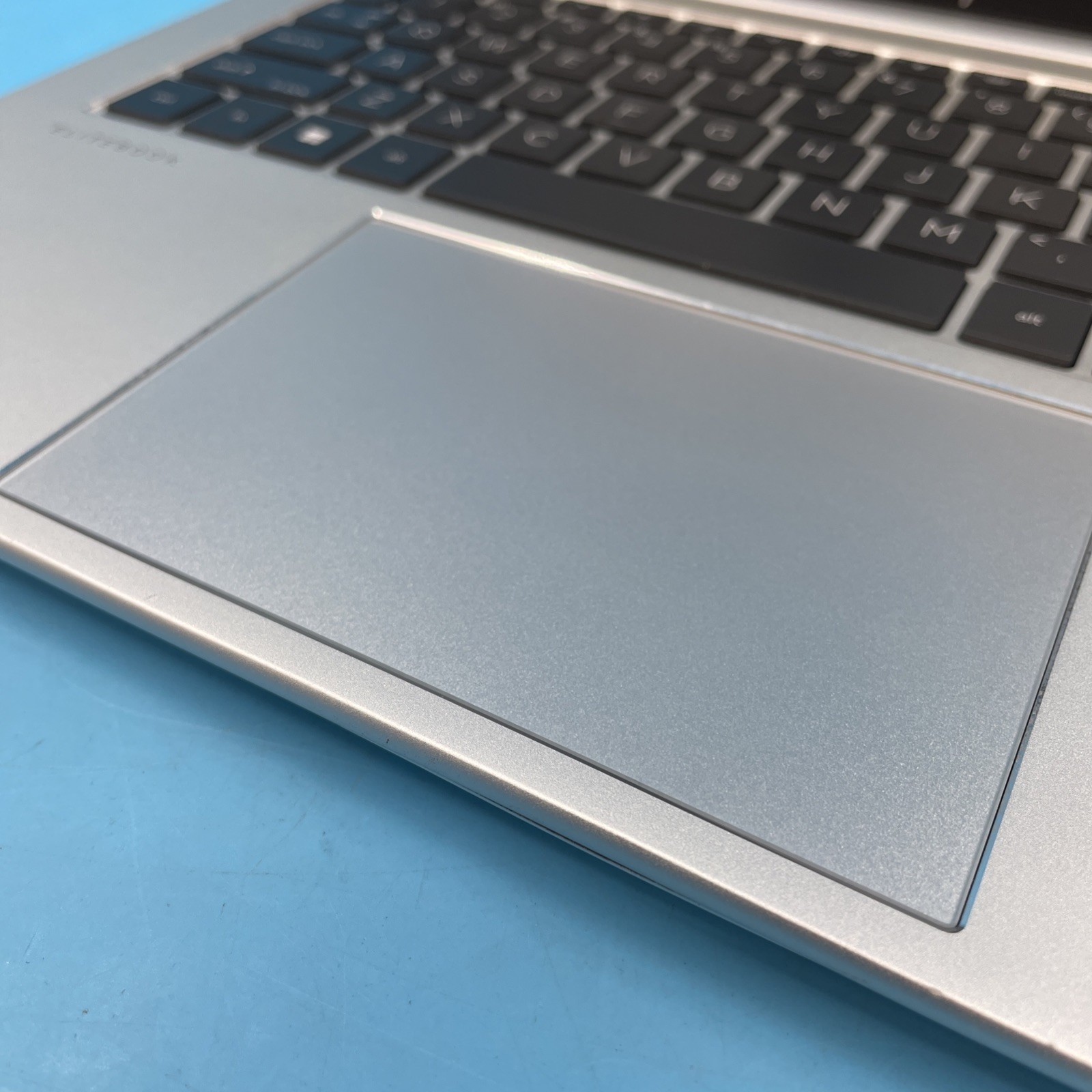 HP EliteBook 840 G11 | Ultra 5 135U | 32GB RAM | 512GB SSD | NO OS | 88% BATT