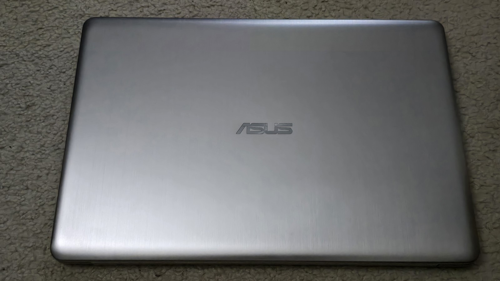 ASUS VivoBook Pro 15 2019 Flagship 15.6” 4K UHD Touchscreen Laptop (Parts Only)