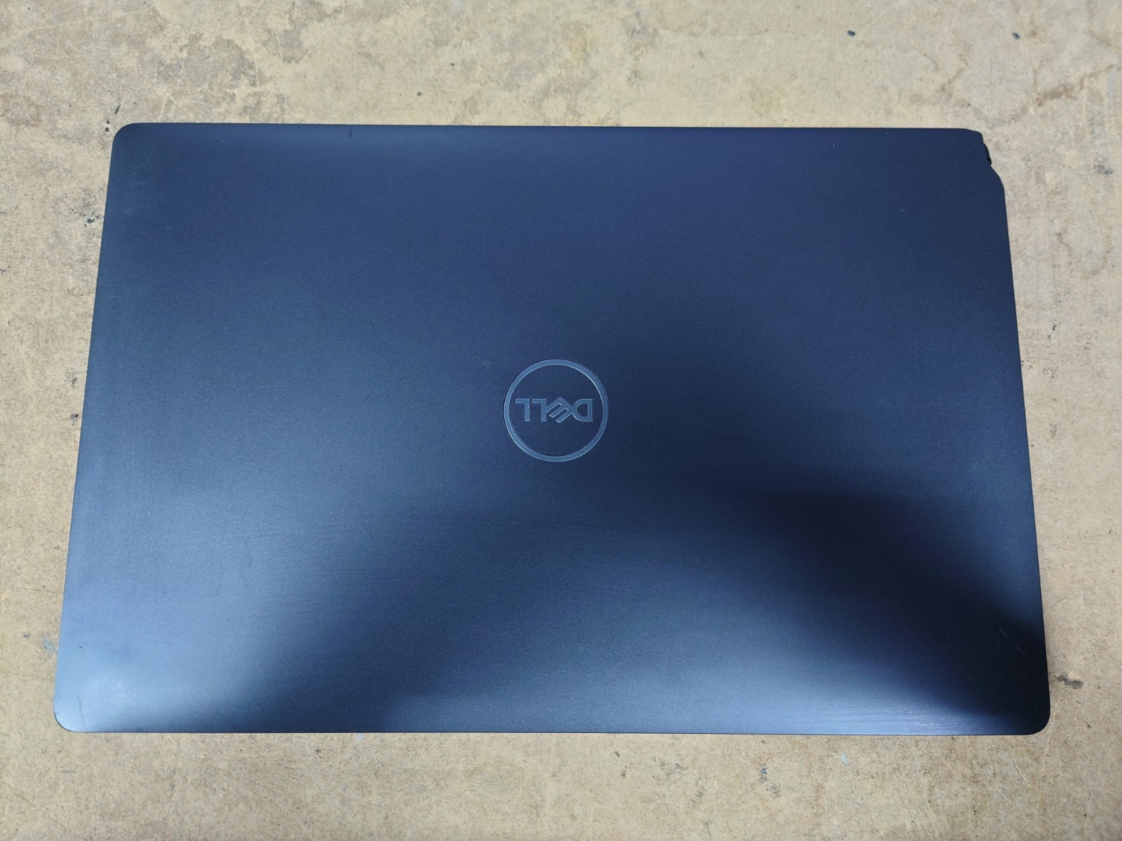 Dell Precision 3541 15.6″ FHD i7-9750H 16GB RAM Quadro P620 No OS/SSD