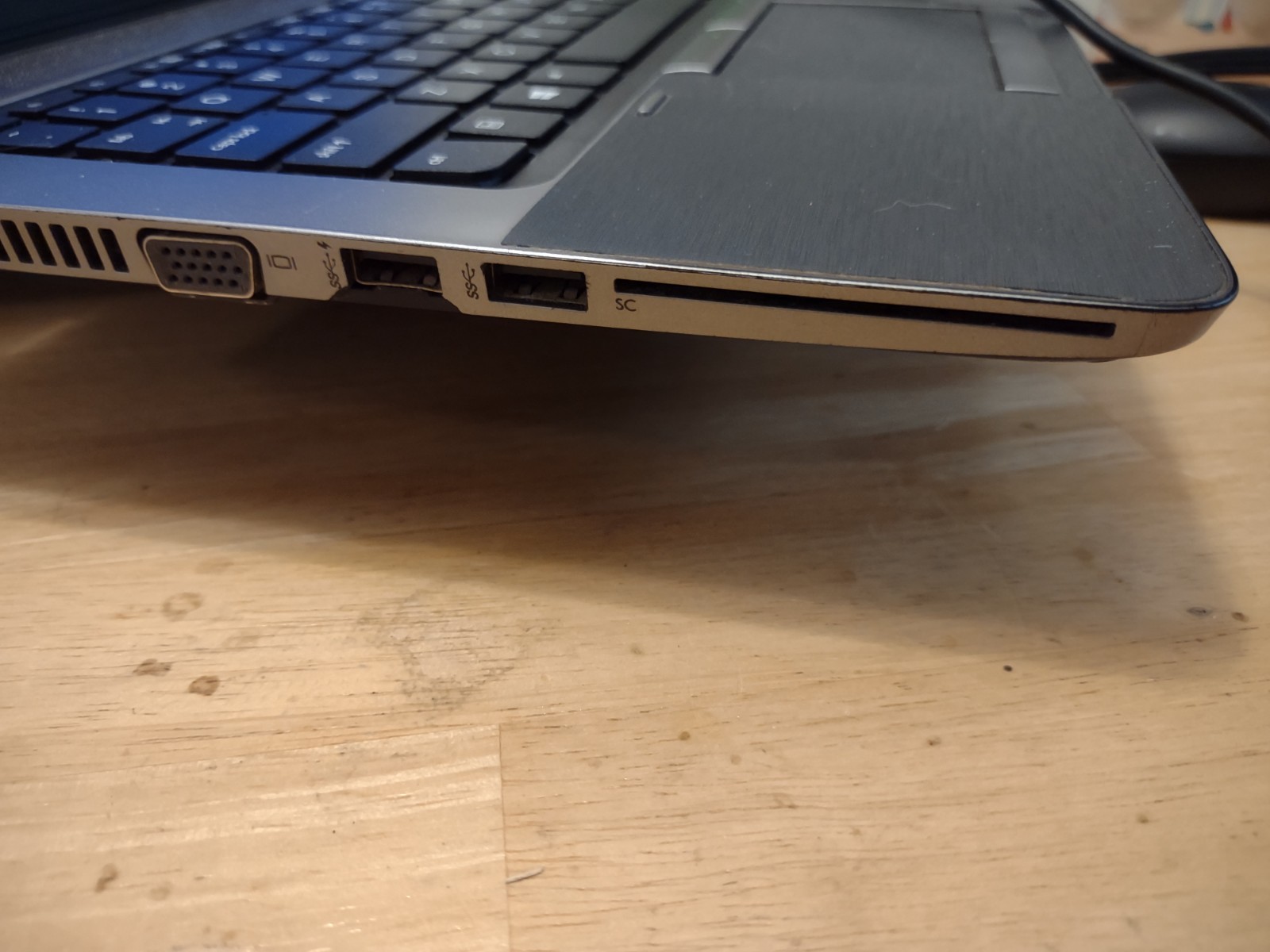 HP EliteBook 840-G2 14″ (Intel i5-5300U 2.3) 16GB RAM (120GB SATA HD) Win10 Pro