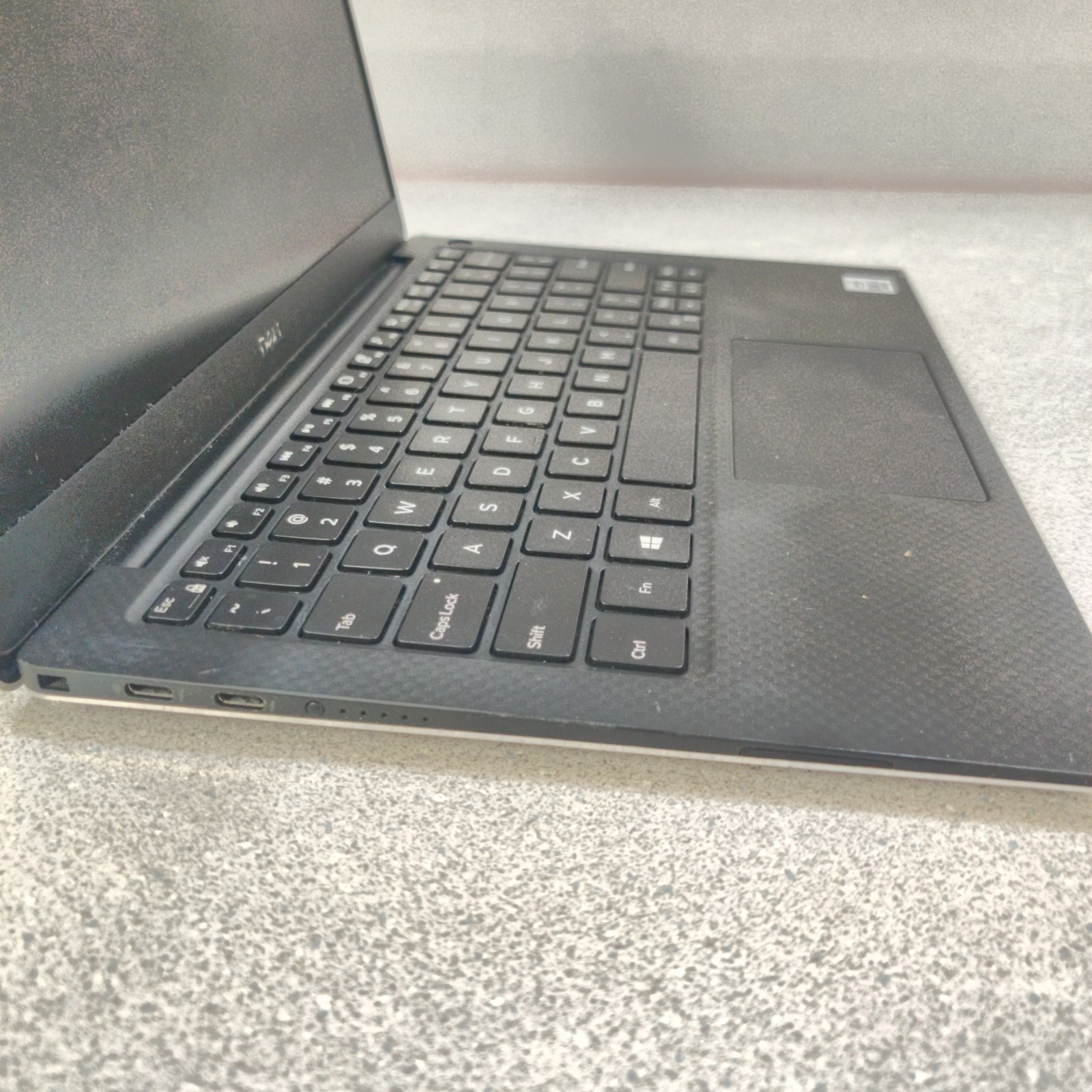 Dell XPS 13 7390 13″ i7-10710U 16GB RAM NO SSD/OS/AC For Parts READ DESCRIPTION