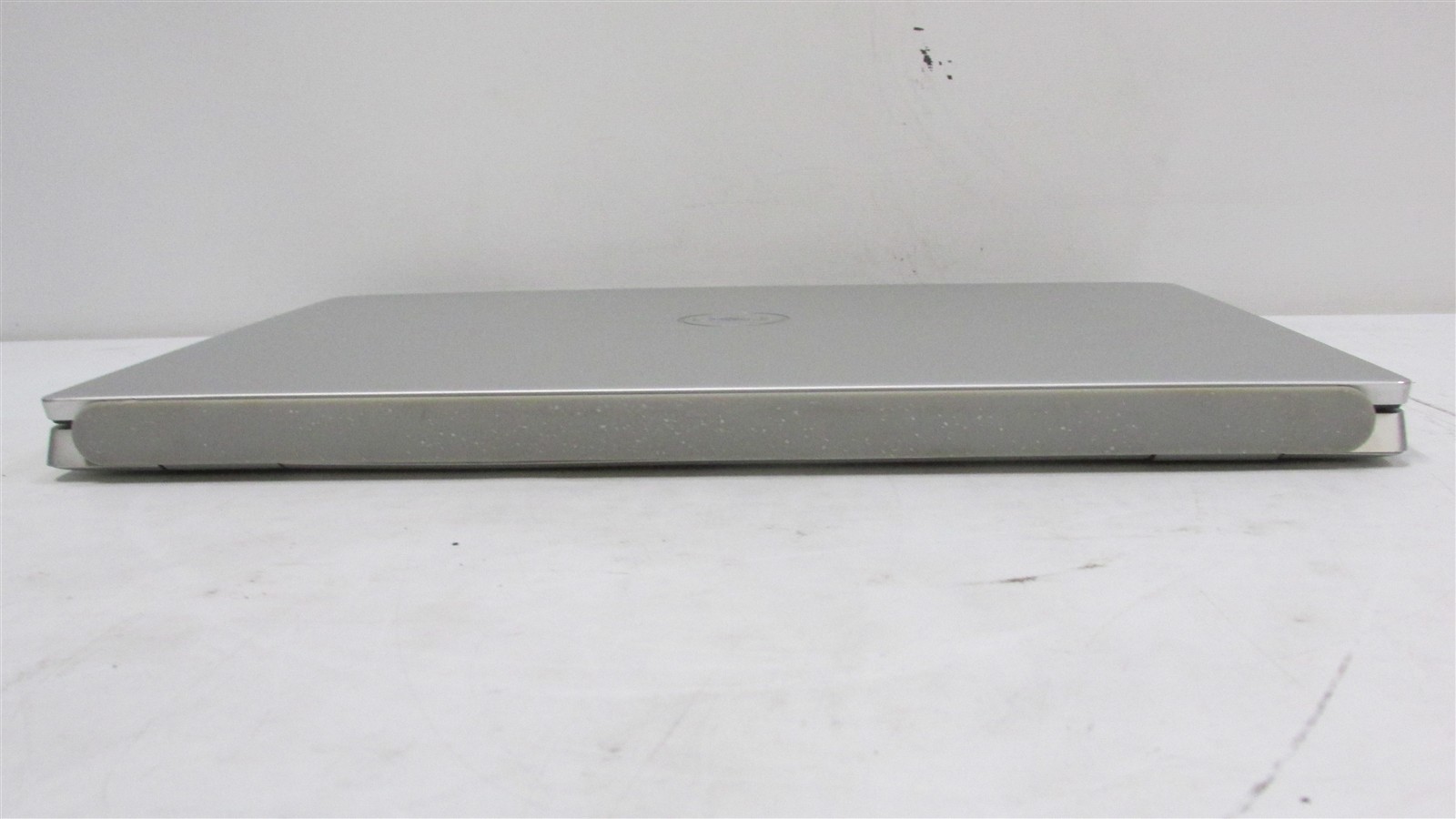 Dell Inspiron 14 5420 i5-1235U 1.3GHz 16GB RAM 256GB NVME 14″ Win 11 Pro NO BAT