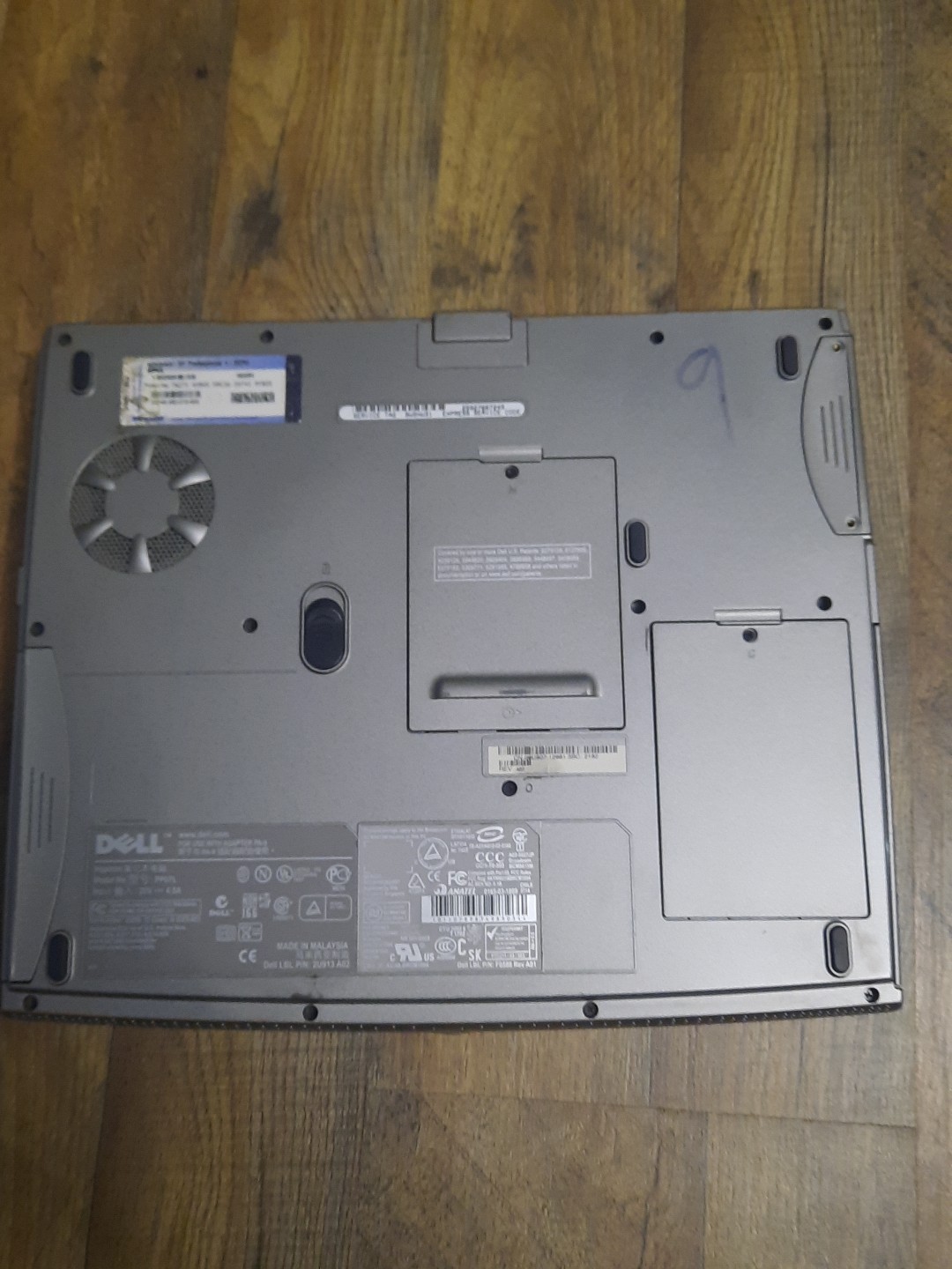 **FOR PARTS** Dell Inspiron 5100 WIndows Laptop / Personal Computer