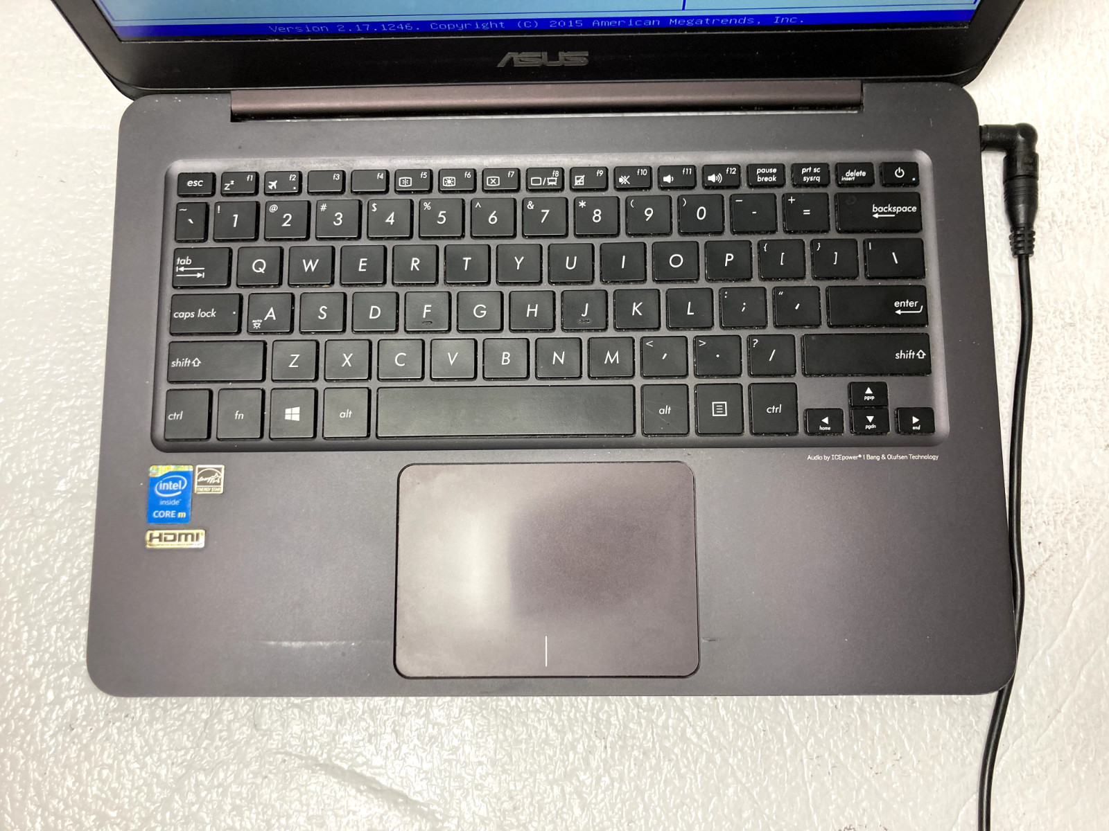 ASUS ZenBook UX305F 13.3″ Intel M-5Y10C@0.80GHz 8GB RAM NO SSD Parts *READ