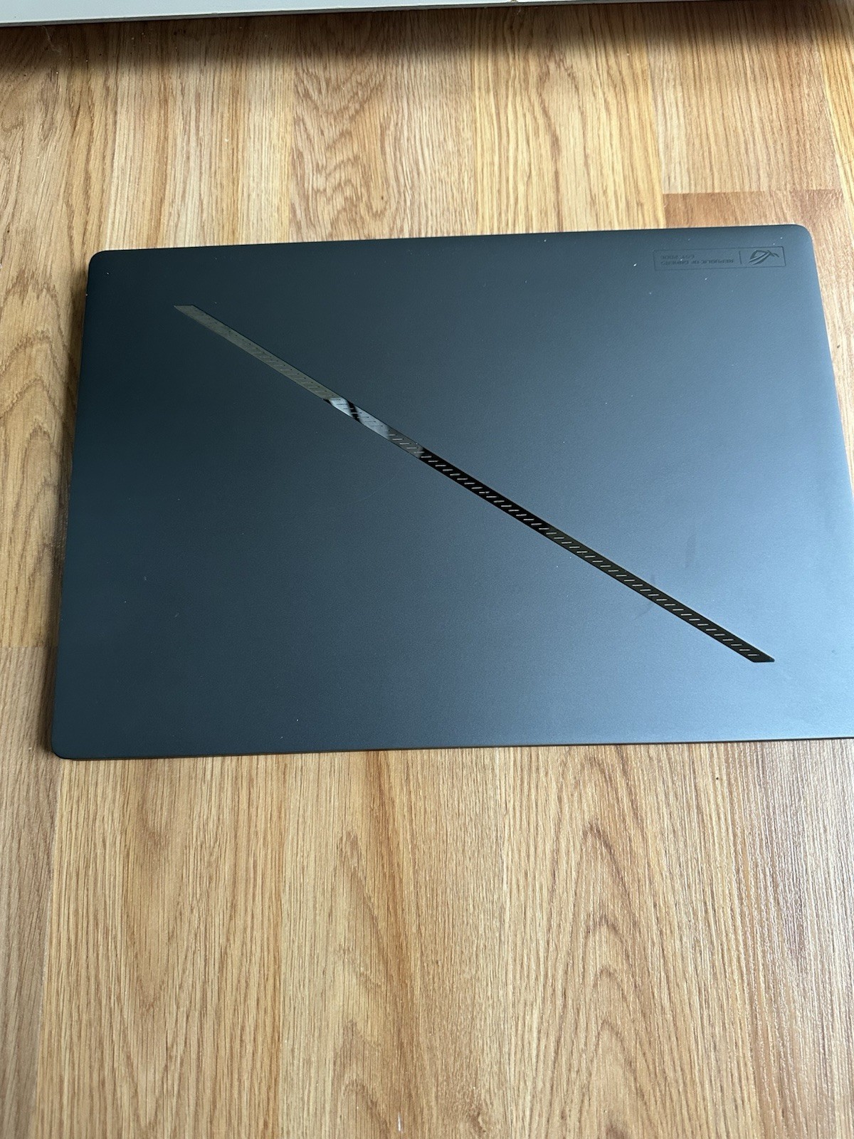 ASUS ROG Zephyrus GU605MI 16in Core Ultra 9 RTX 4070 16GB 1TB Win11
