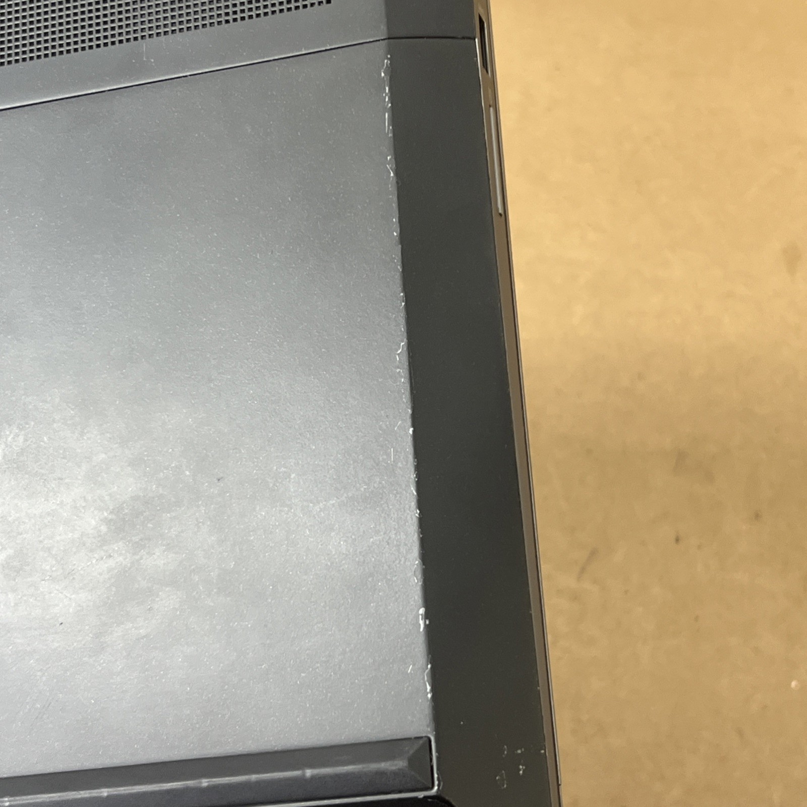 HP ZBook 15 G6 i7-9850H 2.6GHz 16gb Ram Quadro T1000- Fair *No SSD/OS, 70% Batt*