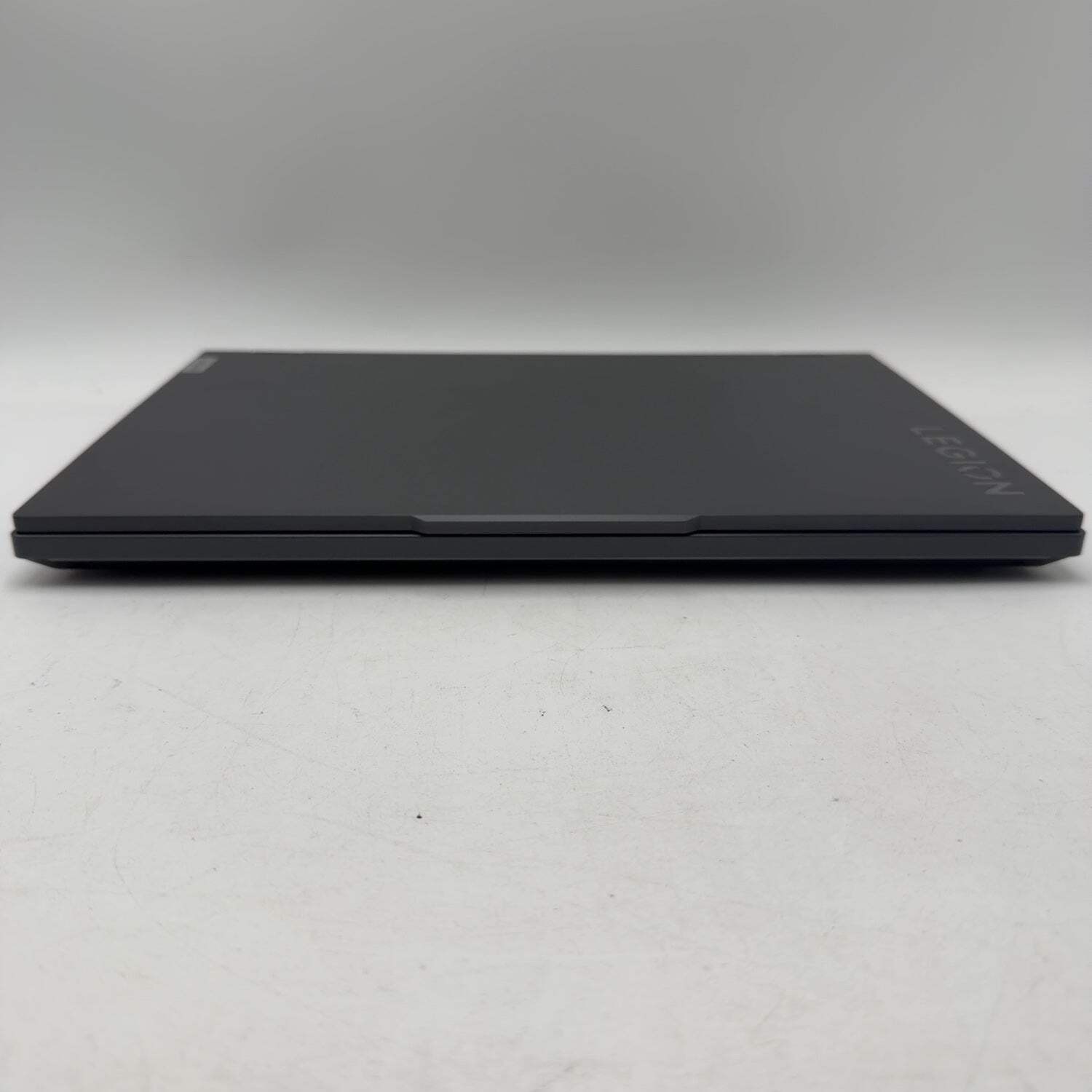 Lenovo Legion Pro 7 16IRX8 16″ i9-13900HX 16GB RAM 1TB SSD GeForce RTX 4070
