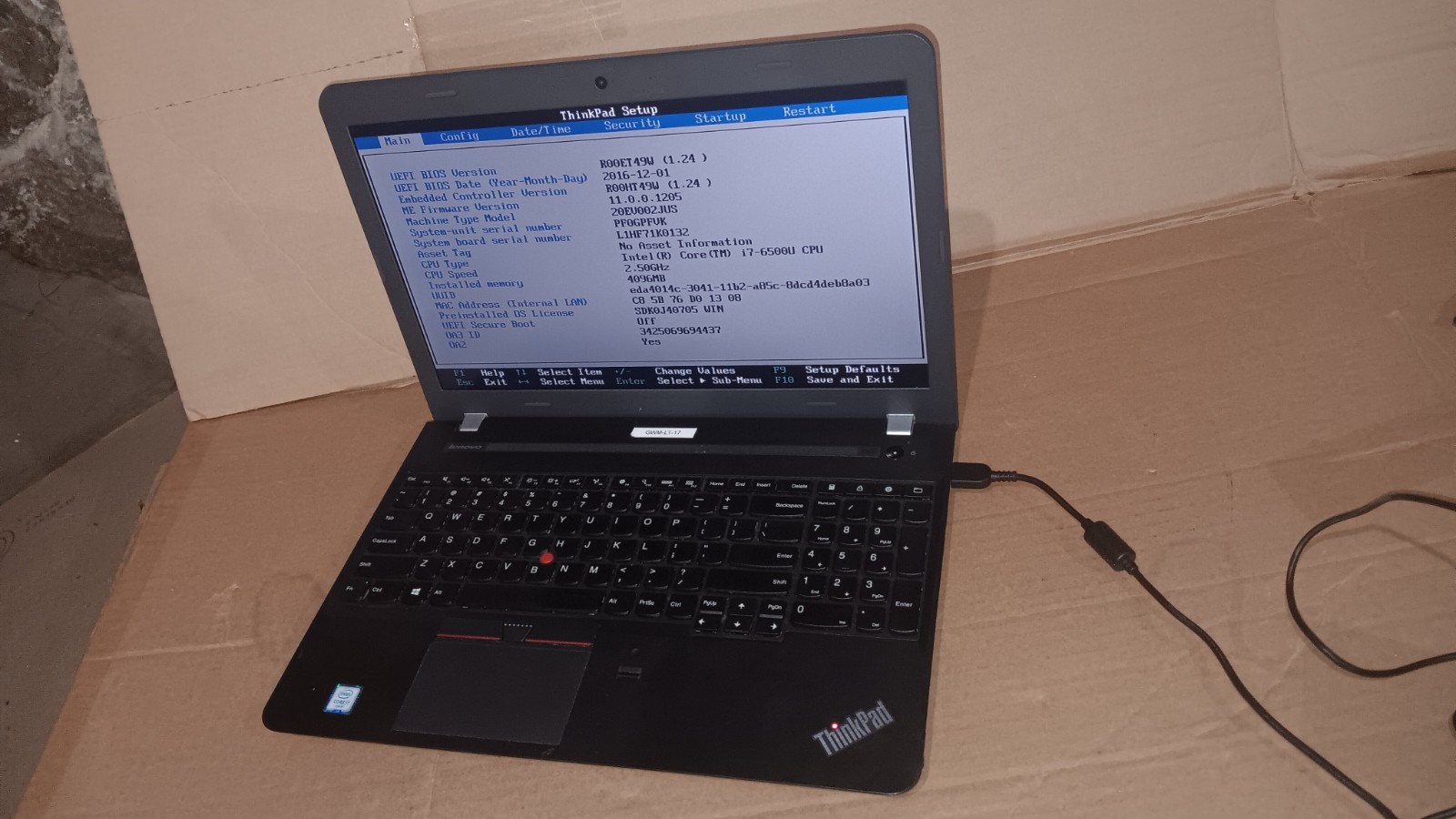 Lenovo Thinkpad E560 Laptop intel core i7-6500U @ 2.50 GHZ 15.6″ LCD Screen