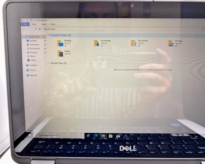 Dell Latitude 3190 2-in-1 11.6″ Pentium N5030 4GB RAM 128GB SSD Windows 11 Pro