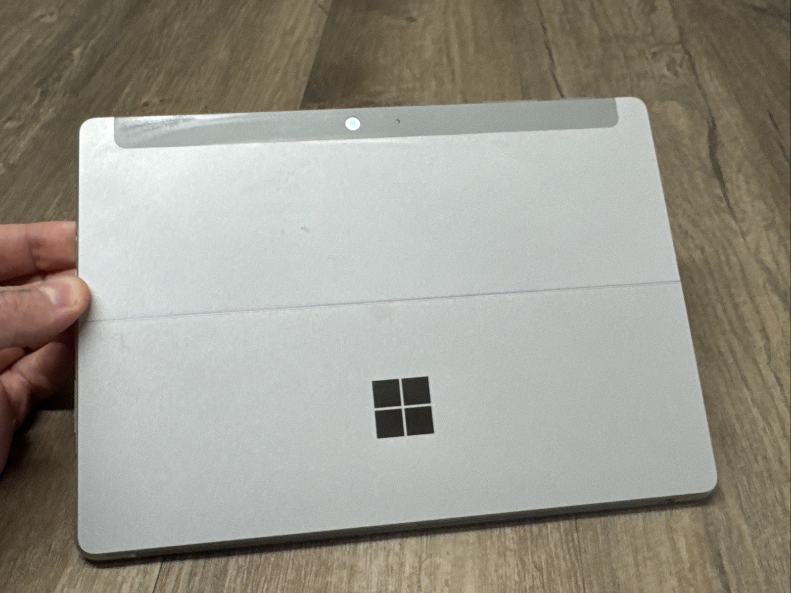 Microsoft Surface Go 2 1901 Intel m3-8100Y 1.10GHz 8GB RAM 128GB SSD Win 11 Pro