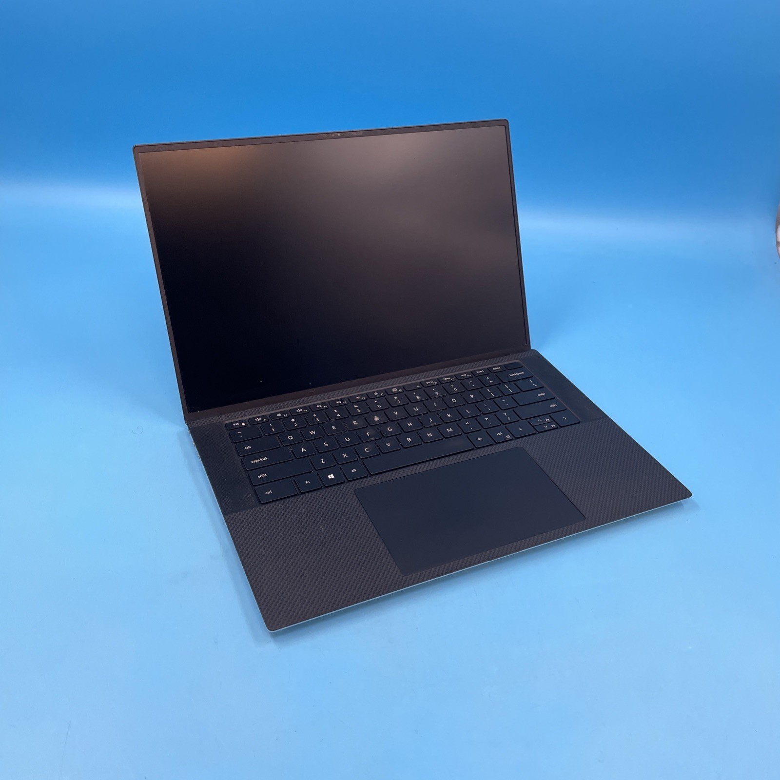 Dell XPS 15 9510 | i9-11900H | 64GB RAM | 512GB SSD | RTX 3050 | NO OS | 39%