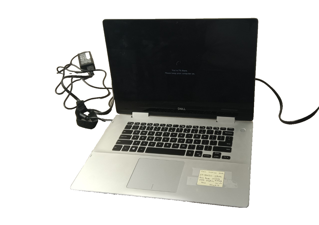 Dell Inspiron 5582 15.6″ FHD Touch i7-8565U@1.8GHz 16GB RAM 500GB MVNE win 11