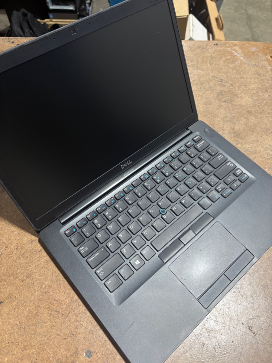 Dell Latitude 7490 14″ i7-8650U 8GB RAM 256GB SSD No Charger/No OS