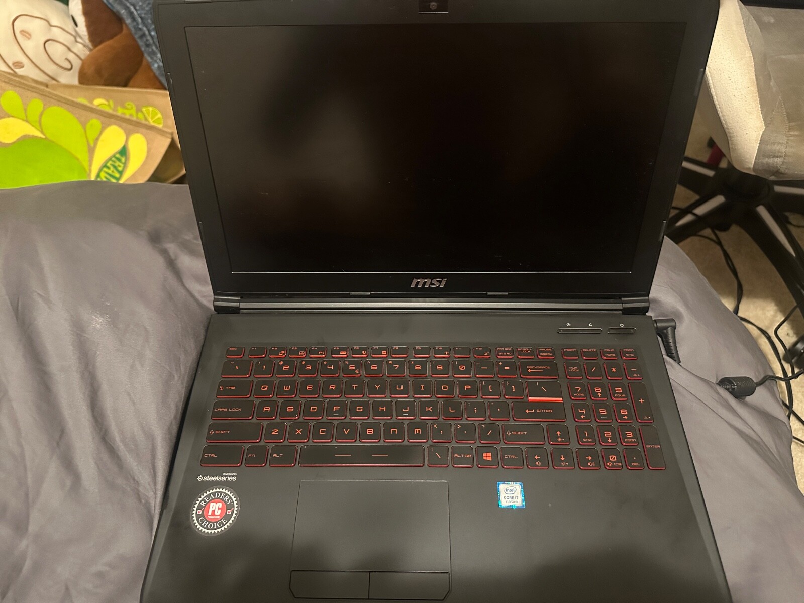 MSI MS-16J9 15.6″ Gaming Laptop i7-7700HQ 2.80GHZ 8GB Ram 256 SSD, 1050TI!
