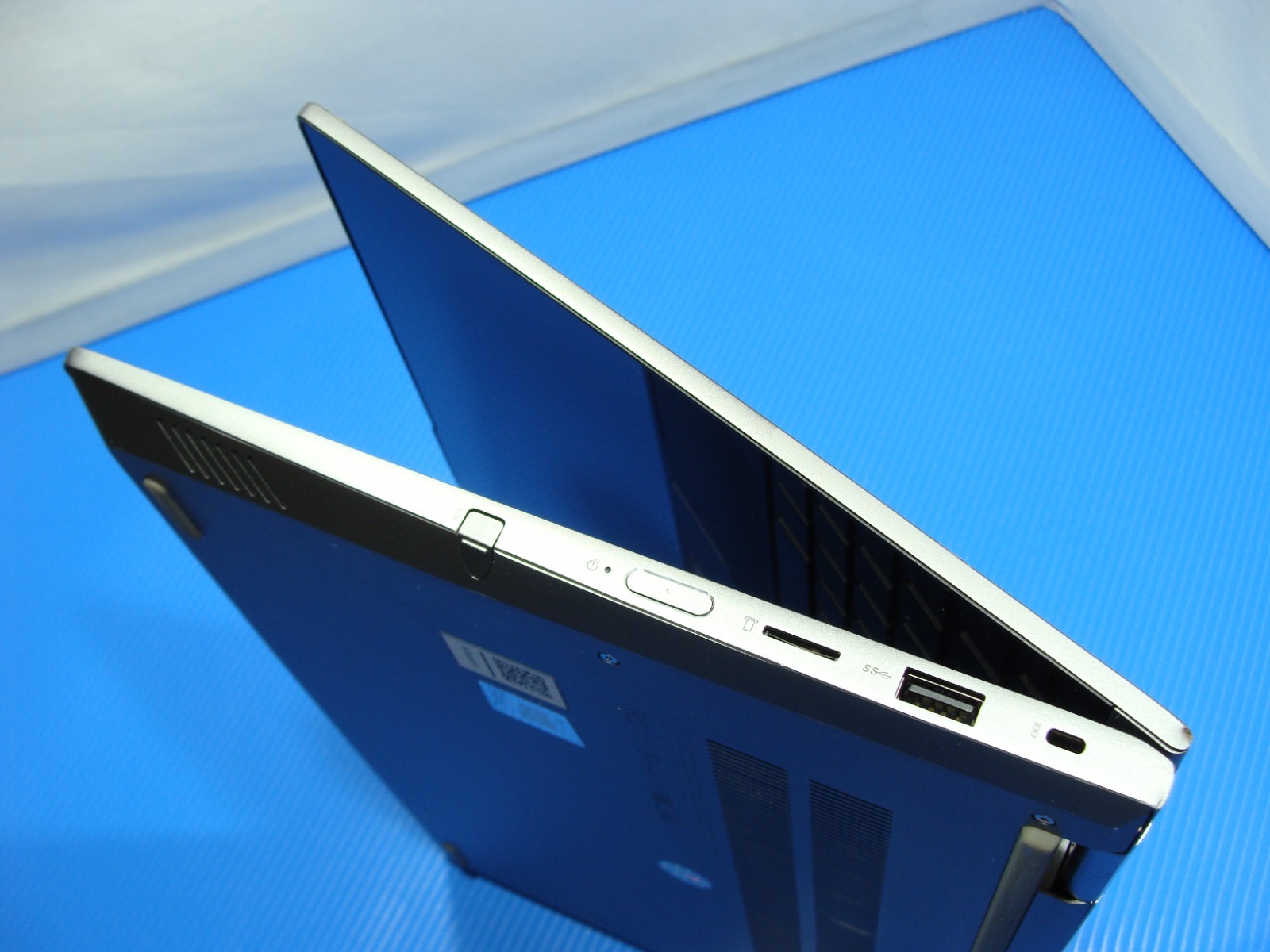 Lenovo Thinkbook 14s Yoga ITL 14″FHD TOUCH Core i7-1165G7 2.8GHz 24GB 256GB +PEN