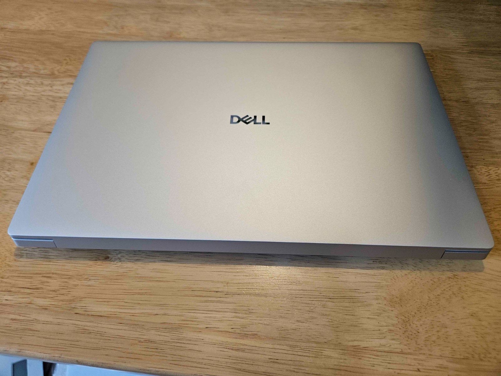 Dell XPS Premium 14.5″ 3.2K OLED Touch Laptop Intel Ultra 7 255H 32GB 1TB SSD