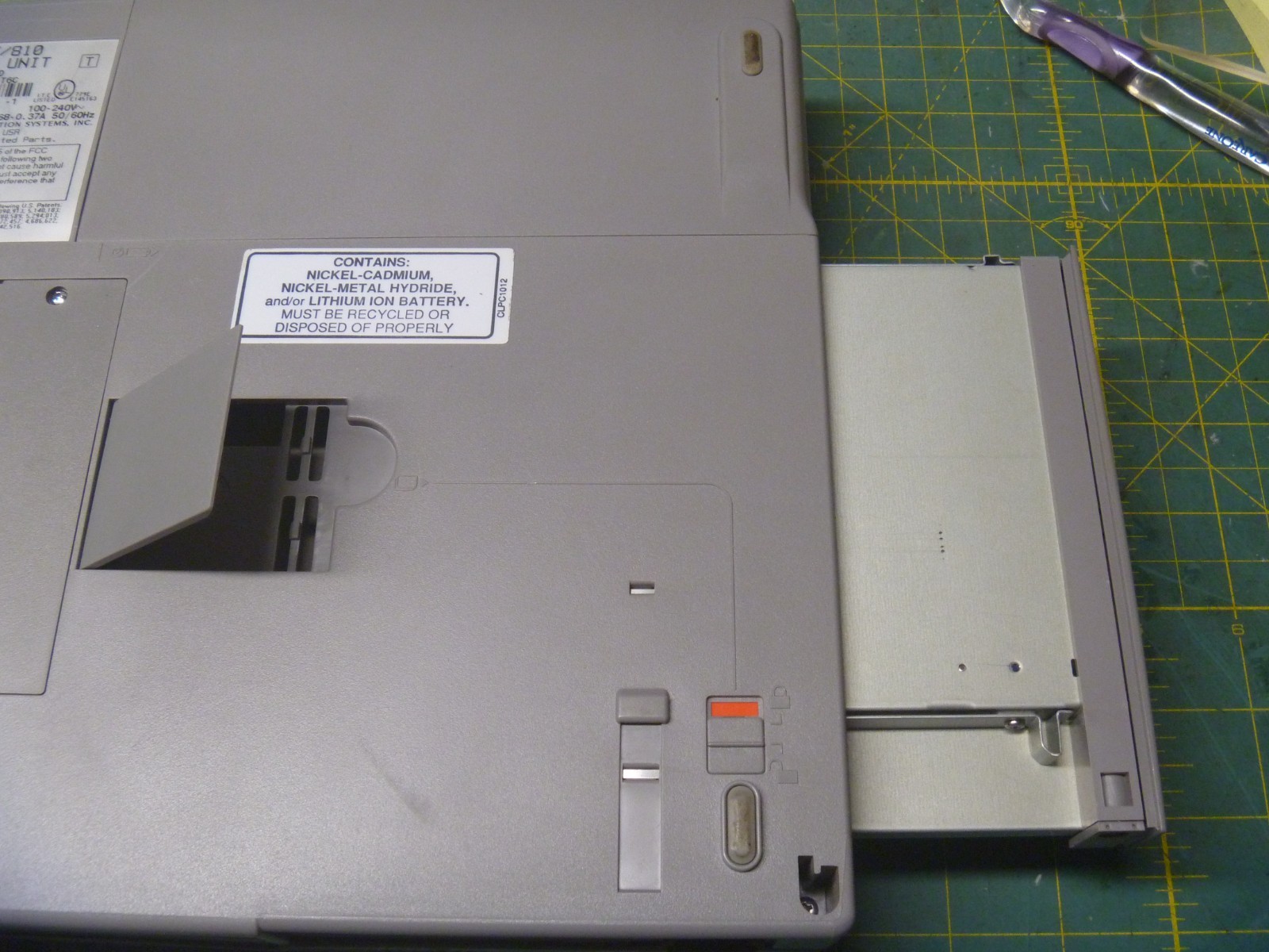 Toshiba Satellite Pro 425CDT, working W95, CD, Floppy, Cords, Case, MSworks