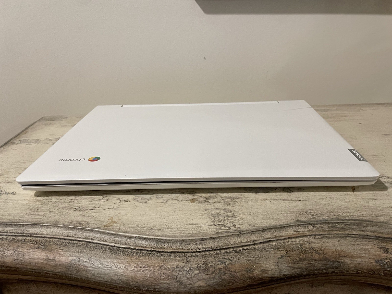 Lenovo Chromebook C330 2-in 1. 4GB, LPDDR3, 64GB EMMC, CHROME OS, 11.6” Screen