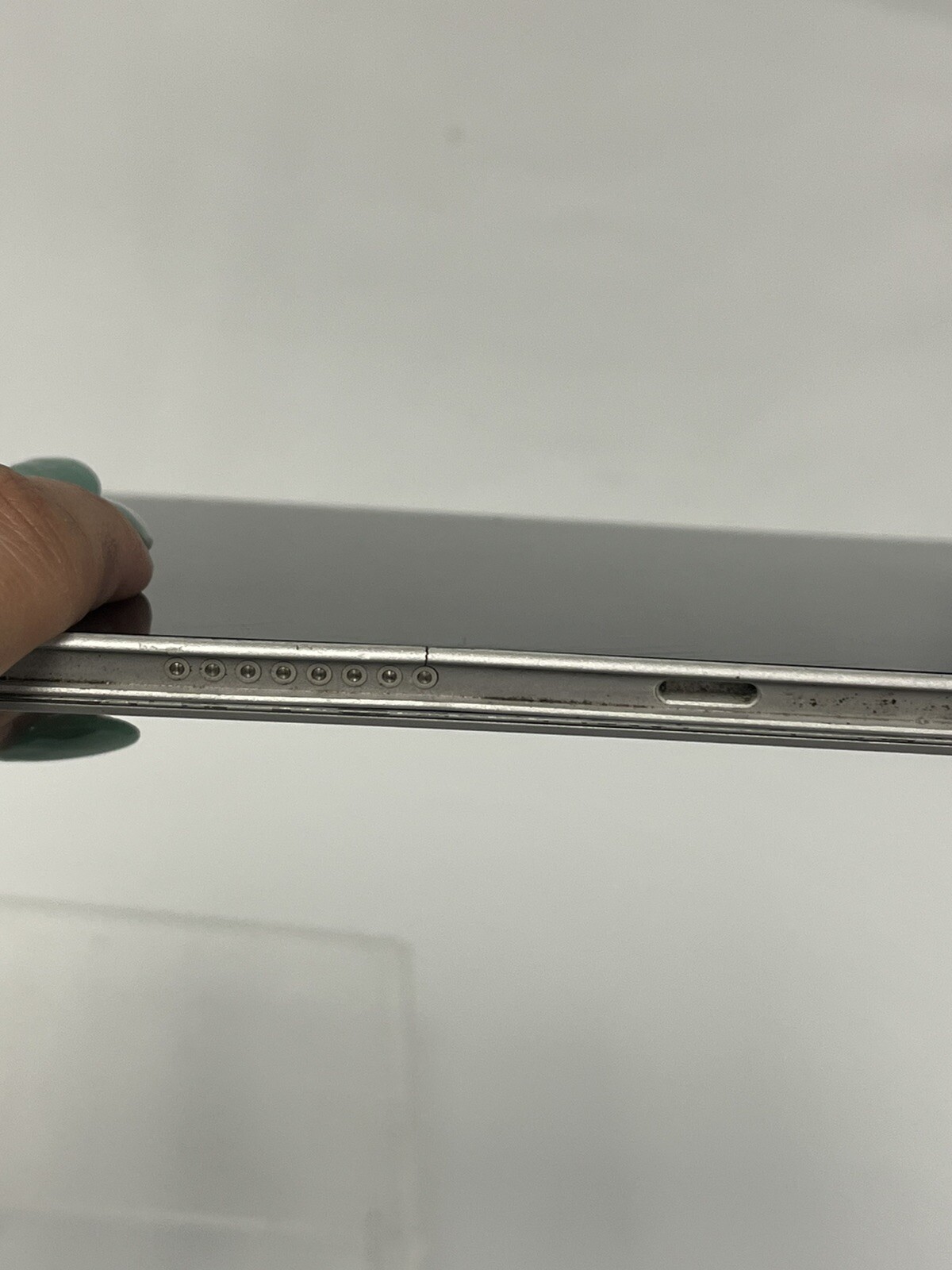 Microsoft 1926 Surface Go 2 10.5″ Pentium 4425Y @1.70Ghz 4GB Ram 64GB eMMc (5)