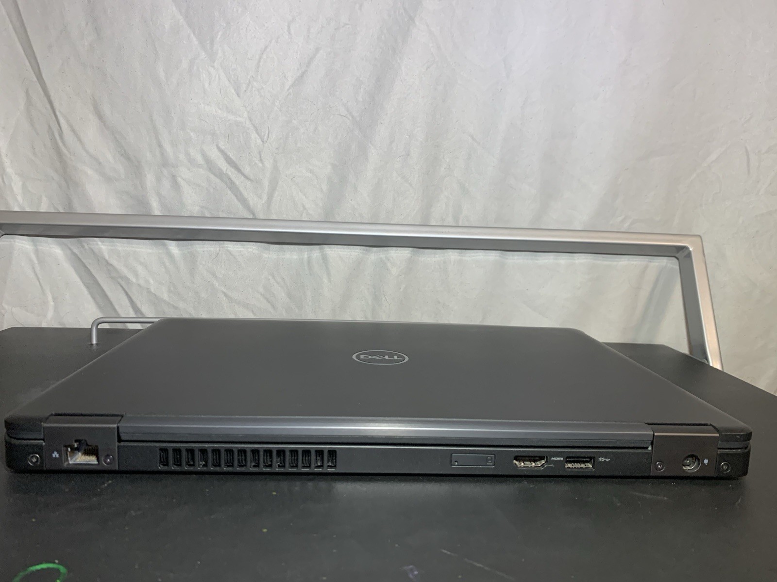 Dell Latitude 5490 i5-8350U 8GB 256GB SSD Win11 14in FHD Black