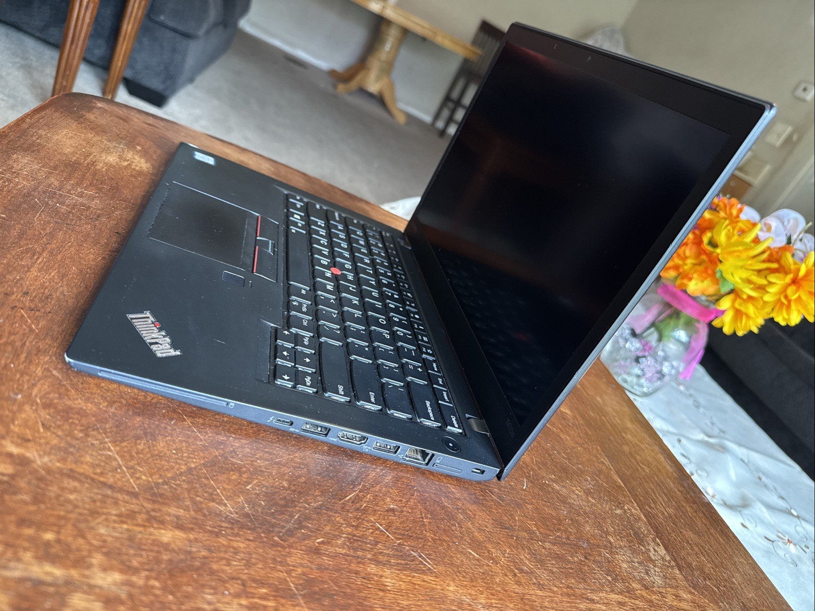 Lenovo ThinkPad T470s 14″ Intel i7-6600U 8GB Ram 256 SSD Laptop Win 10 w/Office