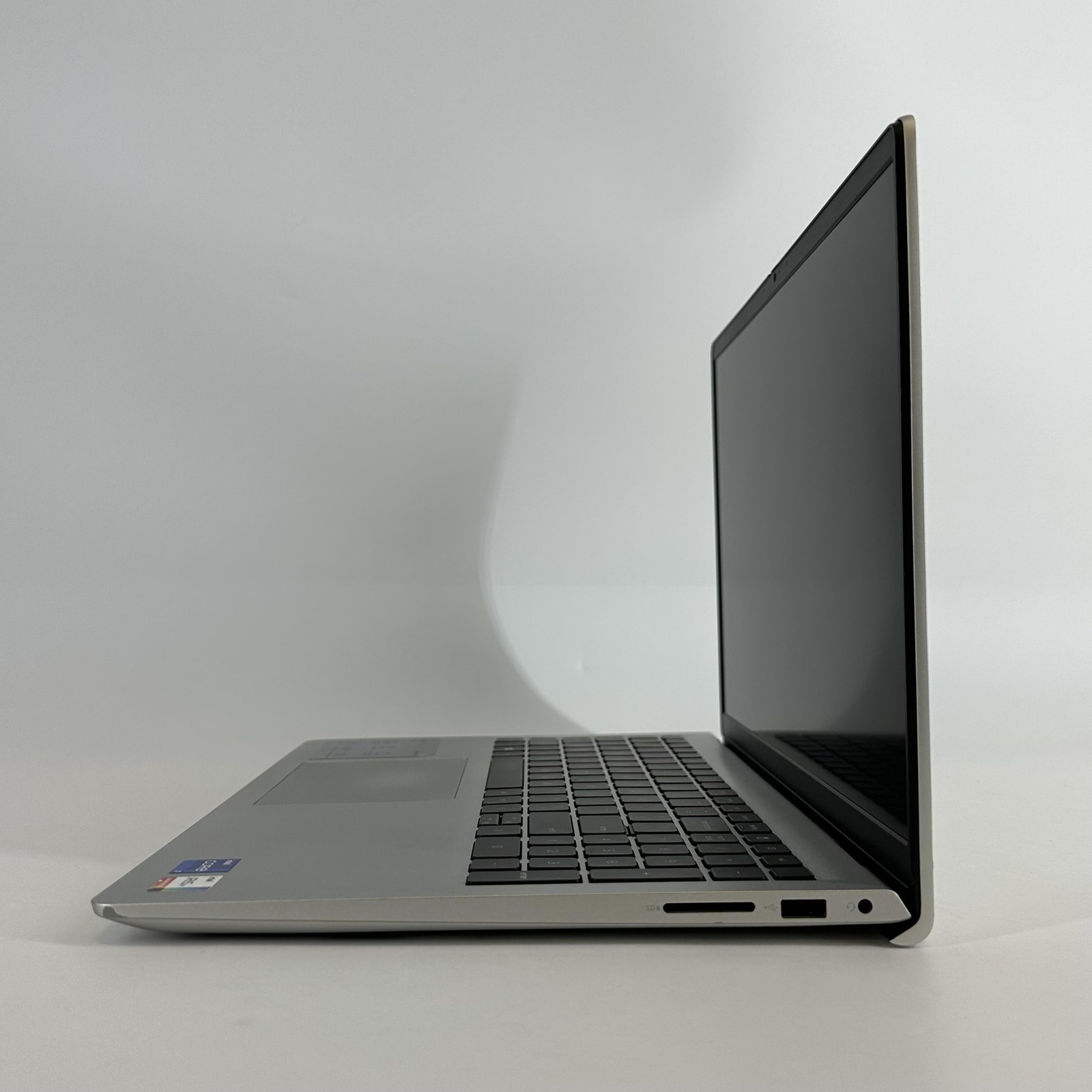 Dell Inspiron 3530 15.6 Silver FHD TOUCH 1.7 GHz i7-1355U 16GB 1TB SSD Very Good
