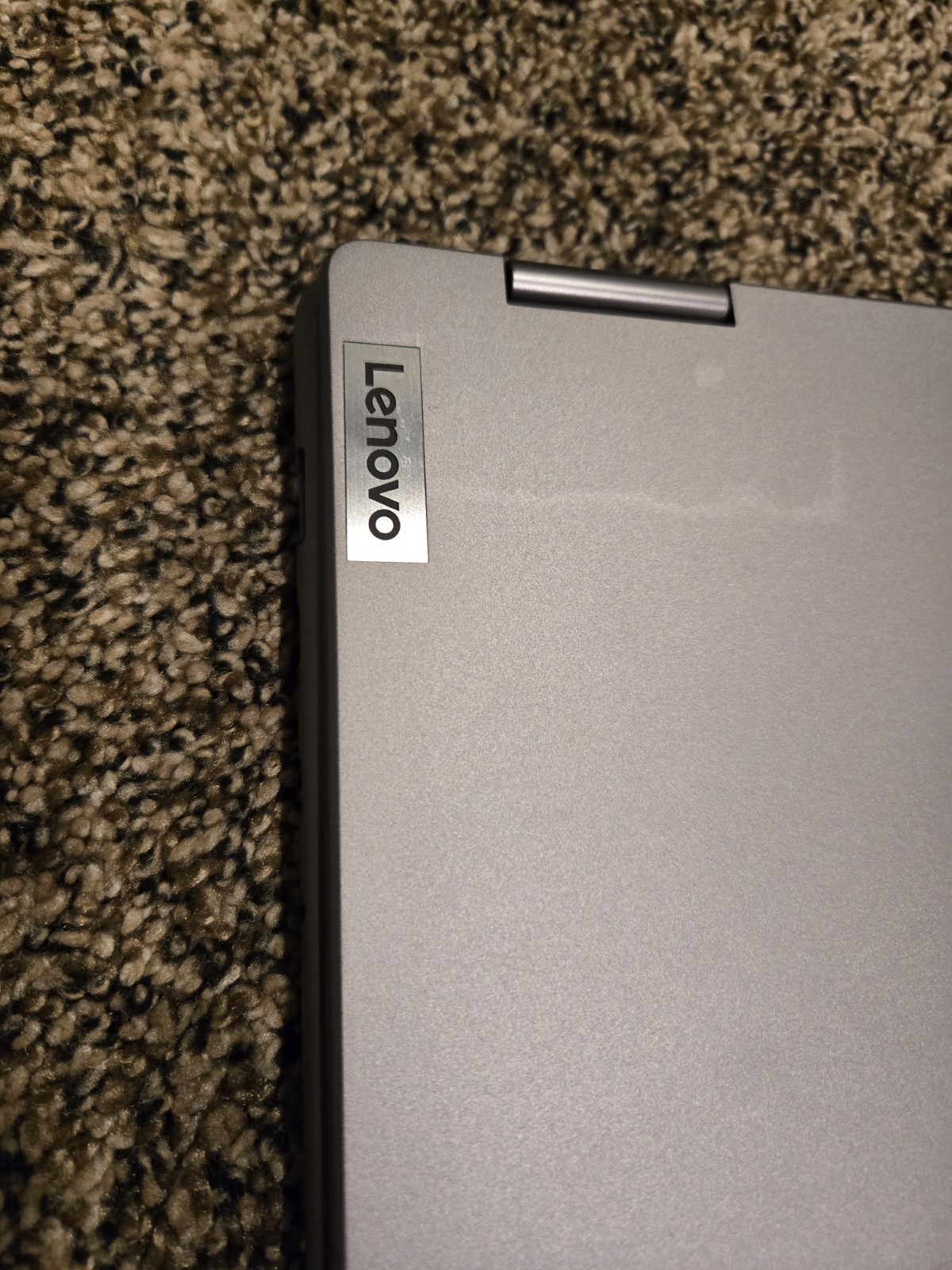 Lenovo Yoga 7 2-in-1 16″ 2K Touch AMD Ryzen 7 8840HS 16GB 512GB SSD Gray