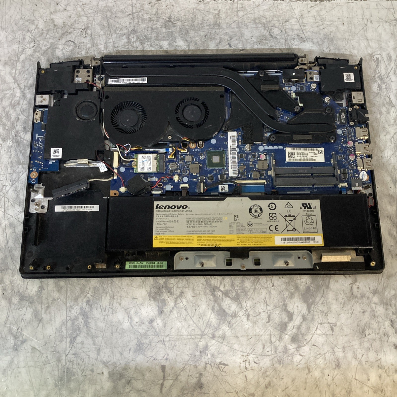 LENOVO Y50-70 unknown cpu, no RAM, NO HDD/OS no power
