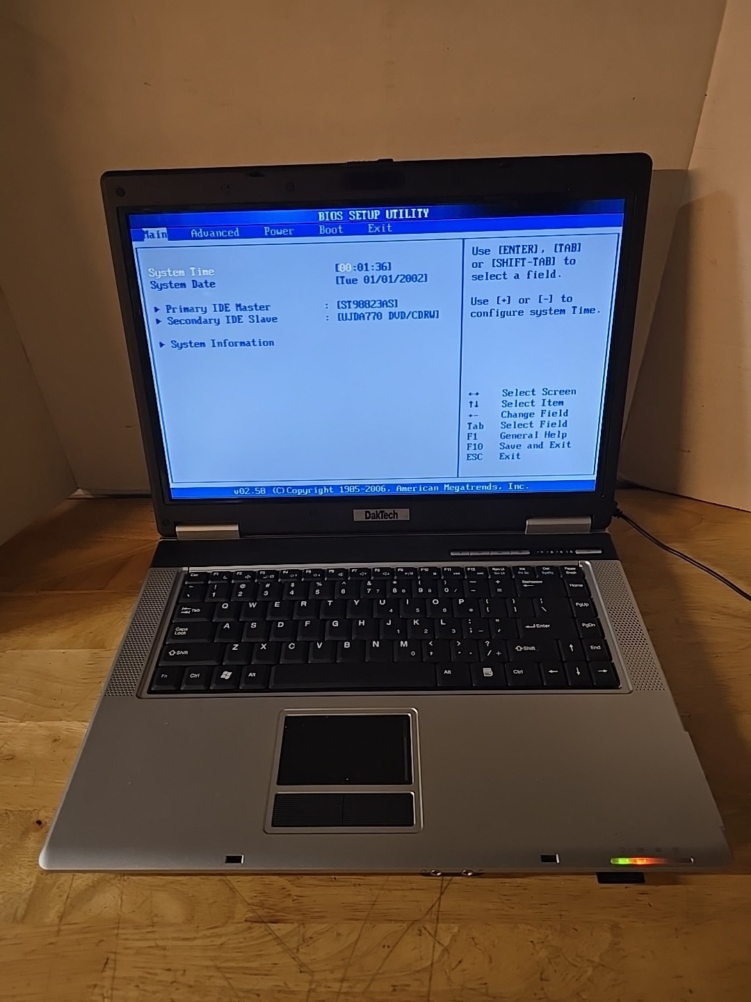 Upgraded DaKTech Windows Vista Buisiness Model S96FM Laptop Computer Works