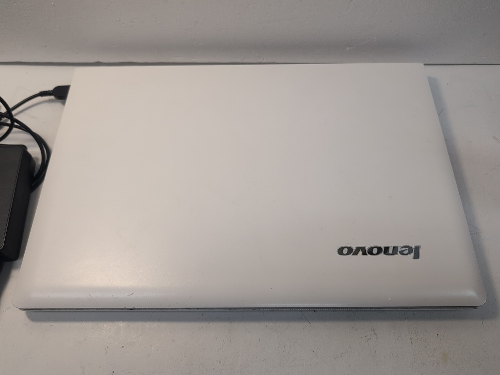 🔥 (AS IS, HINGE ISSUE) Lenovo Z50-70 15.6″ LAPTOP i7-4510U /4GB RAM/NO SSD –