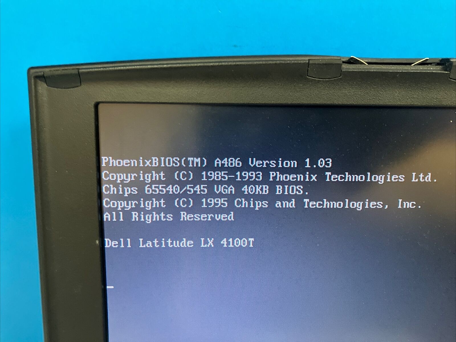Dell Latitude LX 4100T 10.5″ Laptop 80486 CPU / 12MB RAM / Windows 95 (Read) ~