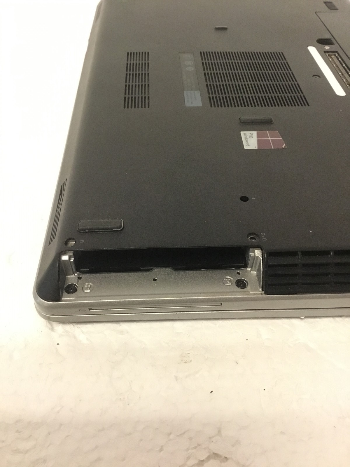 Dell Latitude E6430 i3-3120M 2.5GHz 4GB 14″ Laptop No HDD w/AC Adapter FREE SHIP