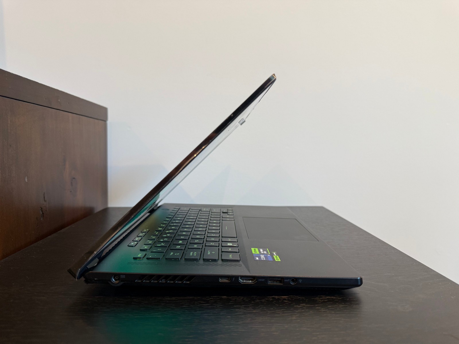 Asus ROG Zephyrus M16 GU604 240Hz QHD+ i9-13900H 16GB 1TB RTX 4080 #1