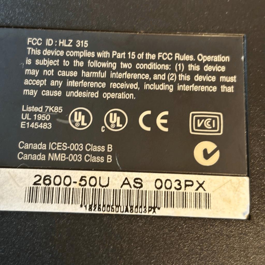 IBM 310ED ThinkPad Laptop Computer With Disks And Accessories *Works, Read*