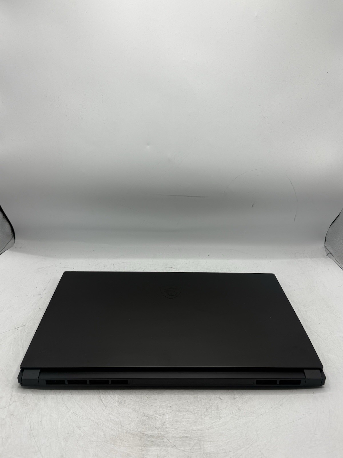 MSI Creator 15 Gaming Laptop 15.6″ 4K i7-11800H 3080 READ