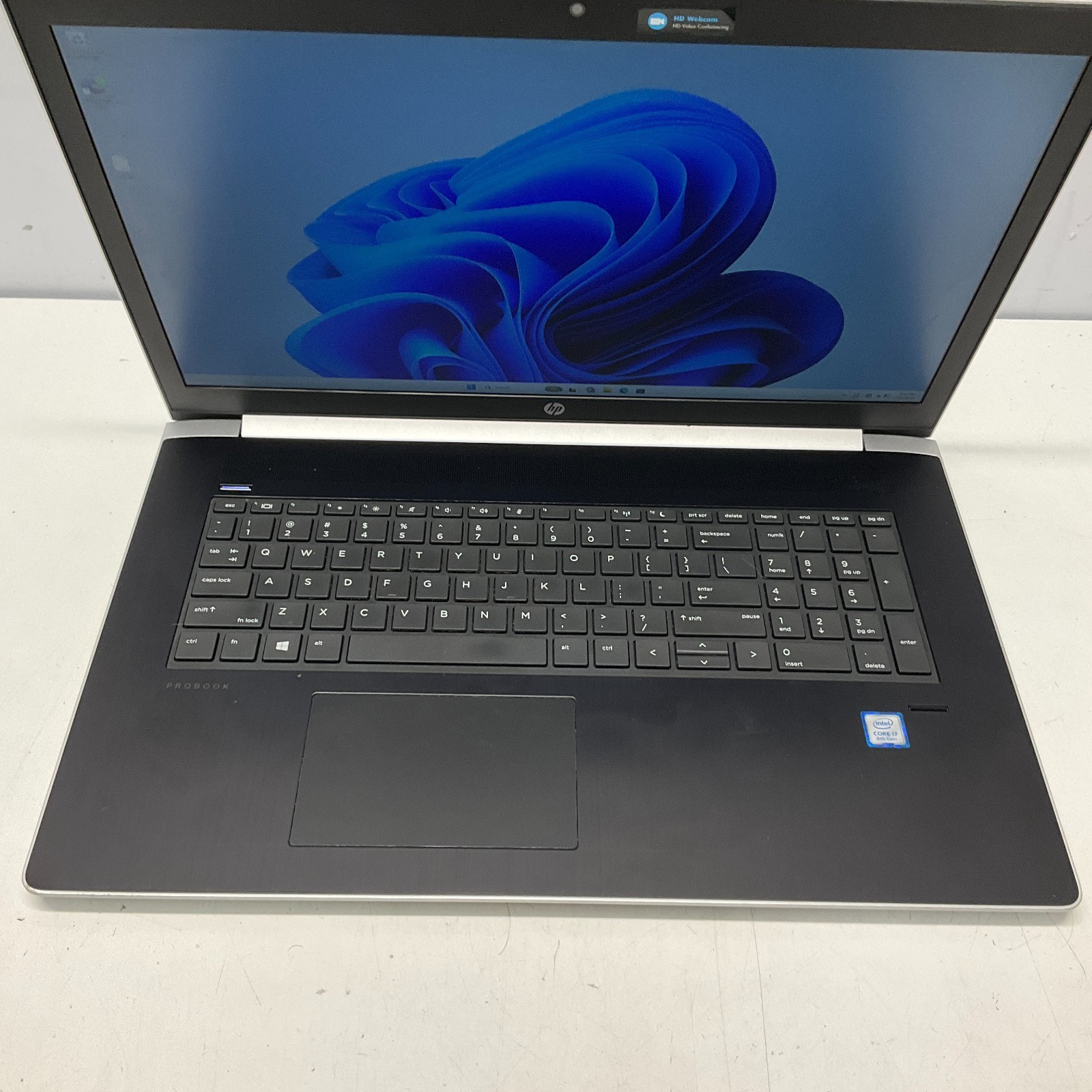 HP ProBook 470 G5 – 17.3″ FHD, 1.8GHz i7-8550U 8GB 256GB SSD Windows 11 Pro