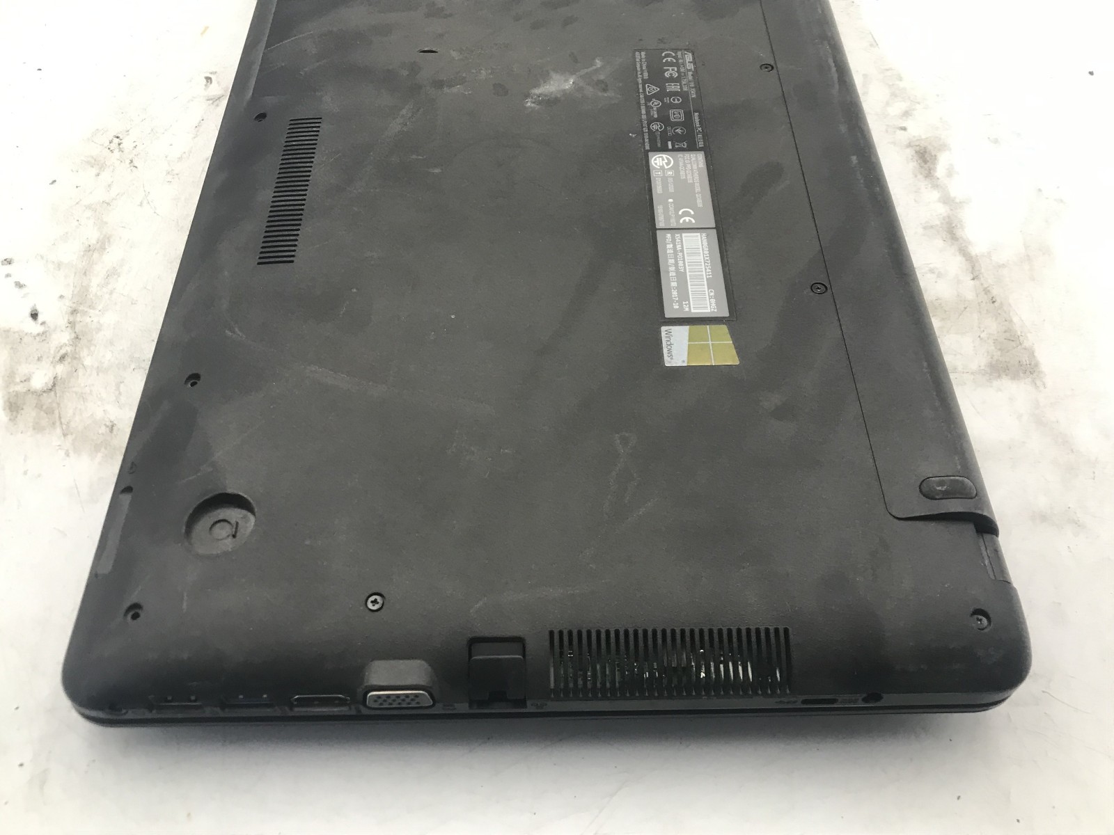 ASUS X541N – BOOTS TO BIOS – INTEL PENTIUM N4200 – 4GB RAM – READ DESCRIP – BB!