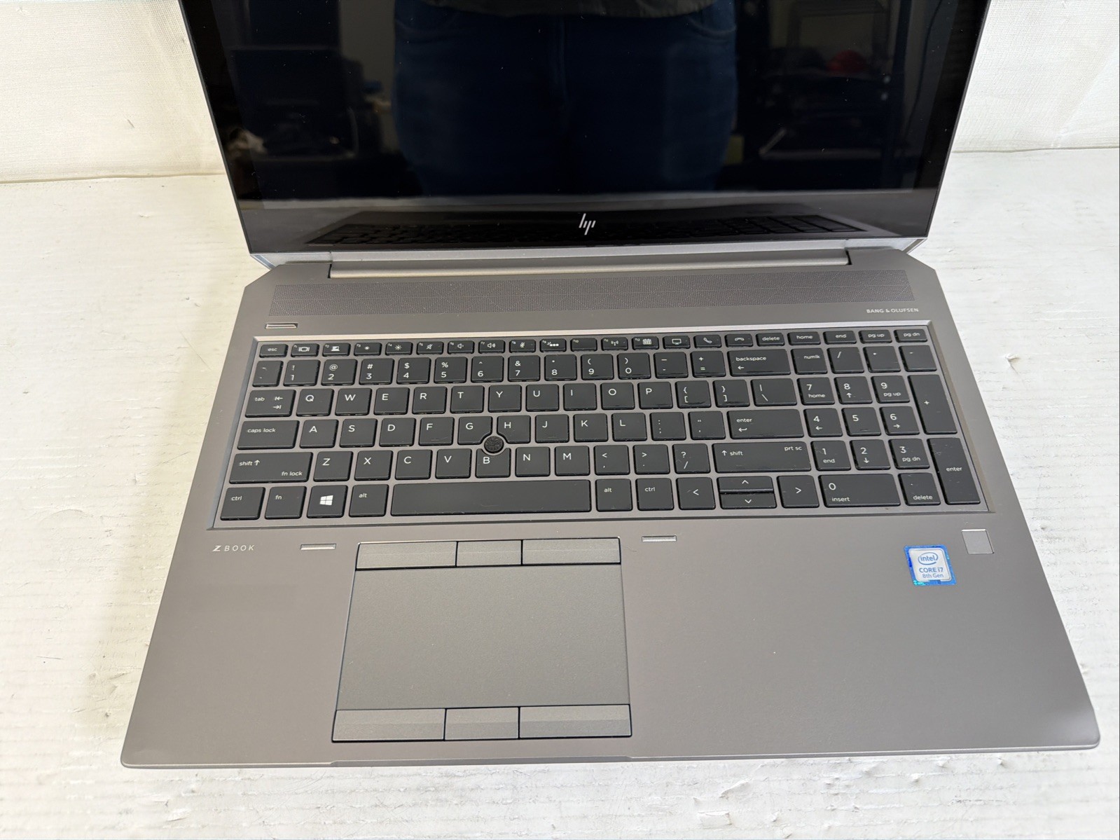 HP Z Book 15 G5 17.3″ i7-8750H@2.2GHz, 16GB RAM, NO SSD/OS – READ -DENT- WORKS