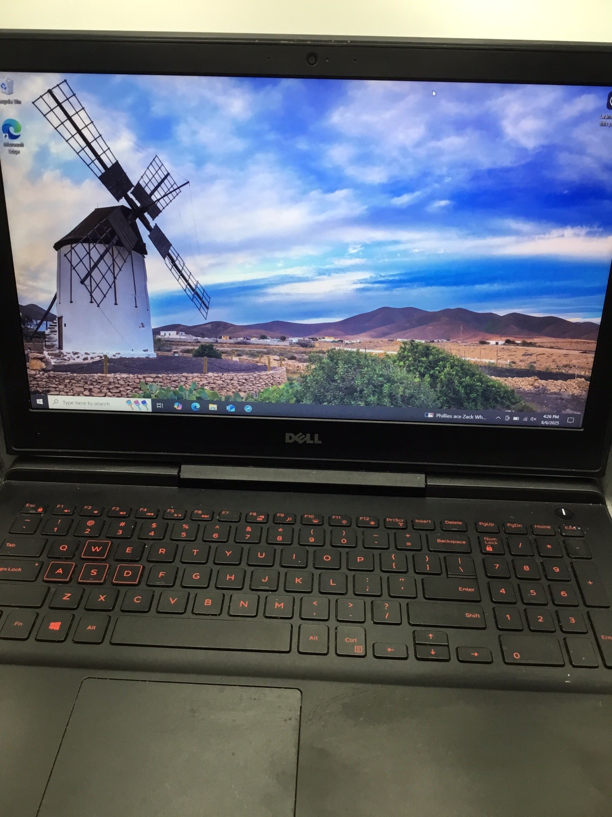 Dell Inspiron 15 7567 Gaming i5-7300HQ, GTX 1050ti, 8GB RAM, 256GB SSD READ