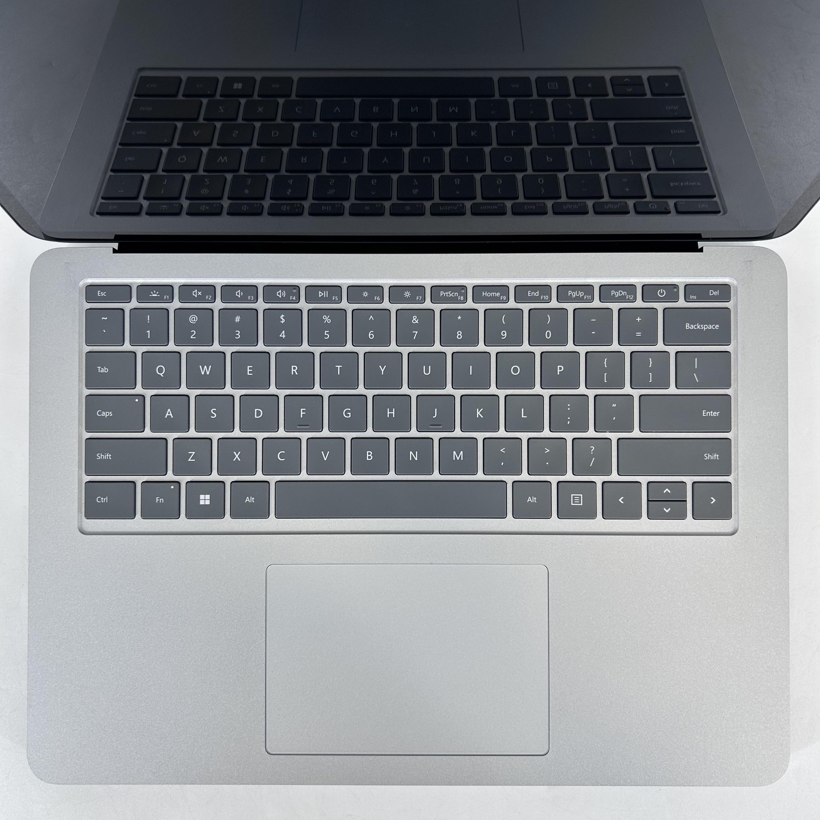 Microsoft Surface Laptop Studio 14.4 2K TOUCH i7-11370H 16GB 512GB RTX 3050 Ti