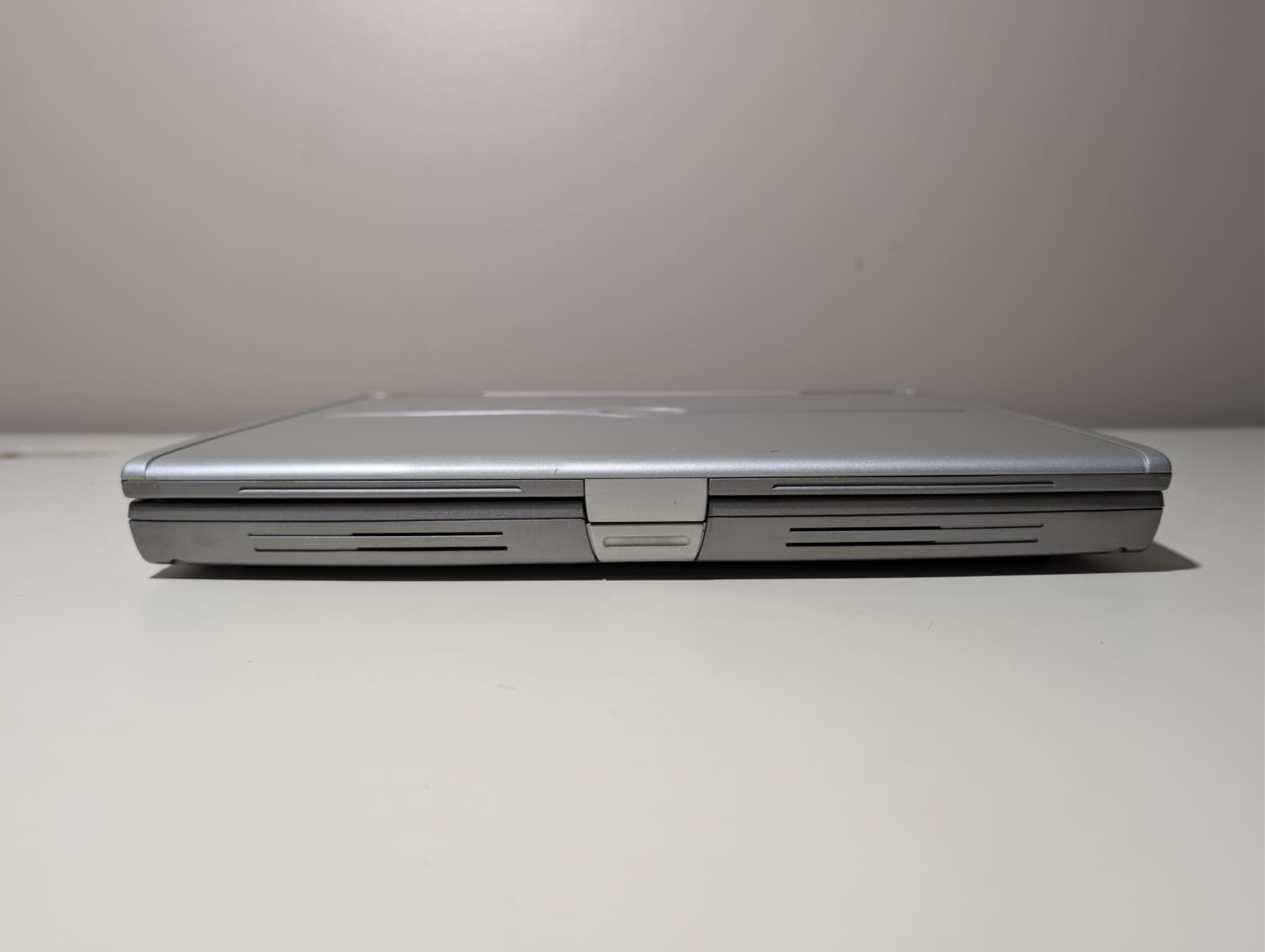 Dell Inspiron 600m | Pentium M 256MB RAM 80GB HDD | AMD Windows 98 SE DVD