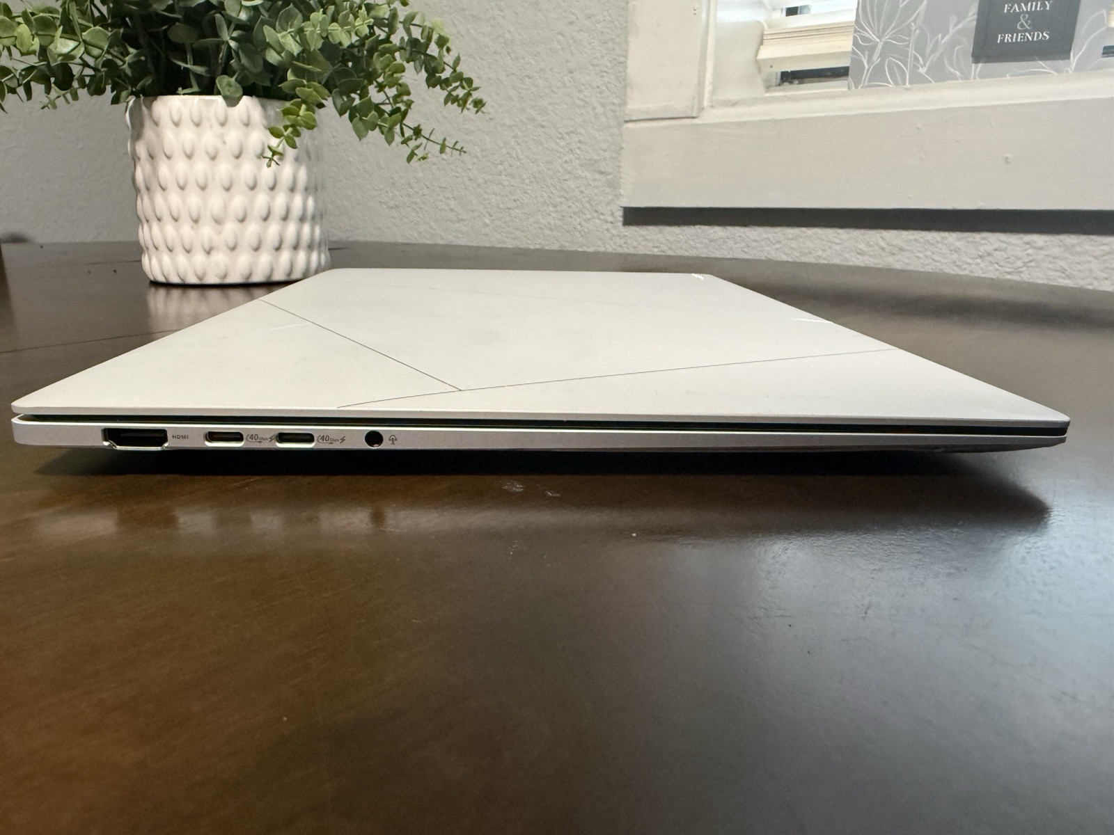 ASUS Zenbook S 16 3K 120Hz OLED Touch (Ryzen AI 9 365, 24GB RAM, 1TB SSD) White