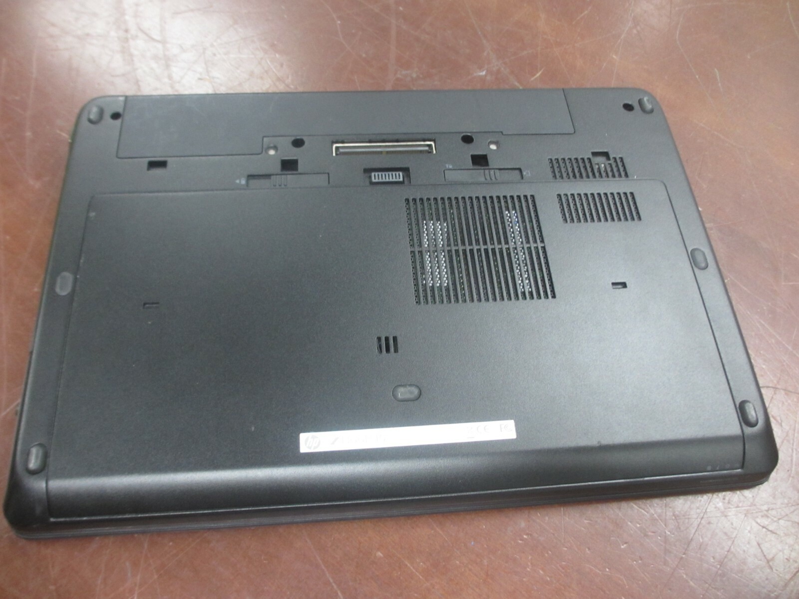 HP ZBook 15 15.6″ Intel i5-4300M 2.6GHz 16GB 500GB WebCam Laptop w/ AC [ NO OS]