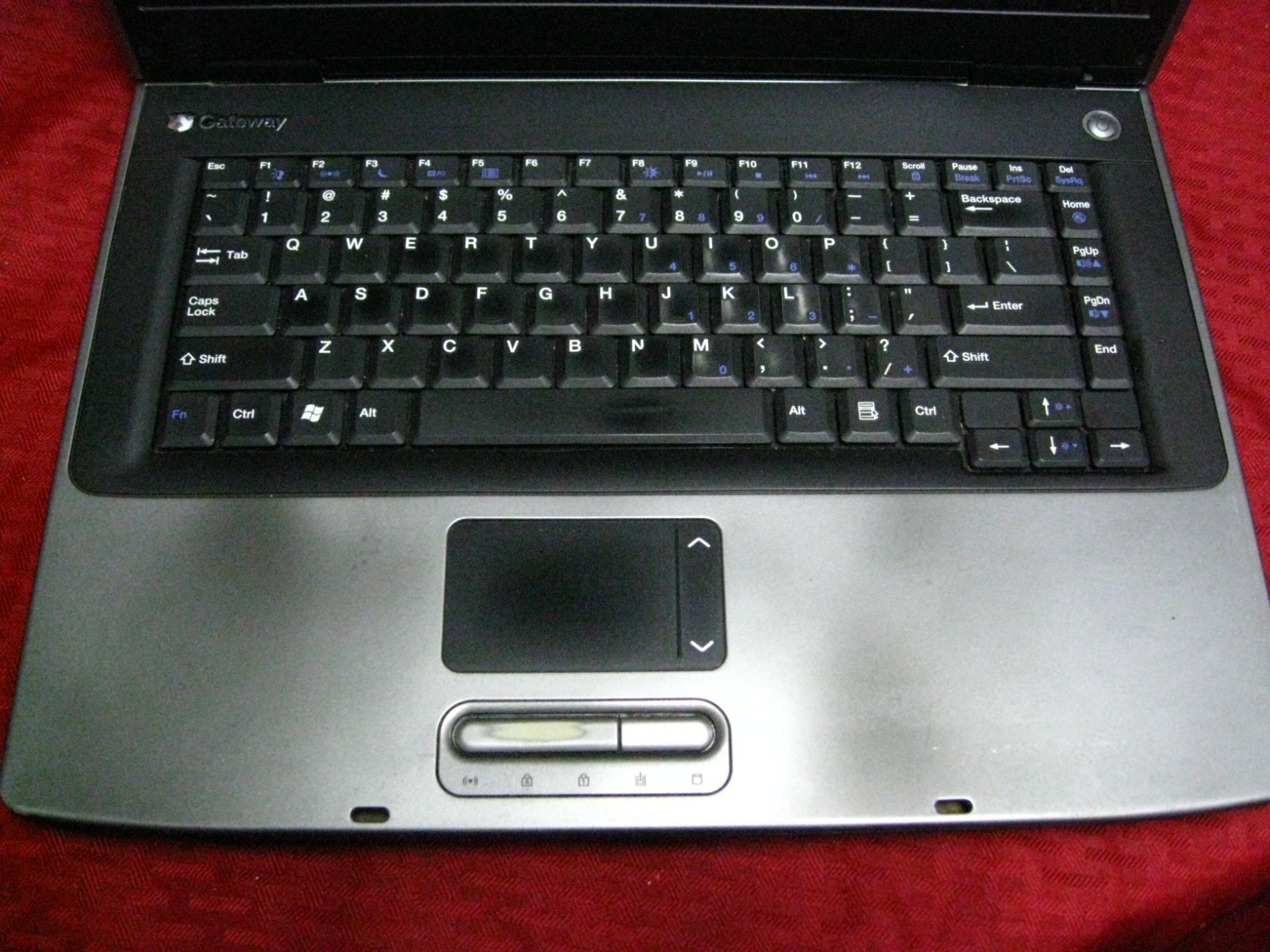 Vintage Windows XP Gateway MX6433 MA3 AMD Turion 64 Mobile 797MHz 2GB Memory