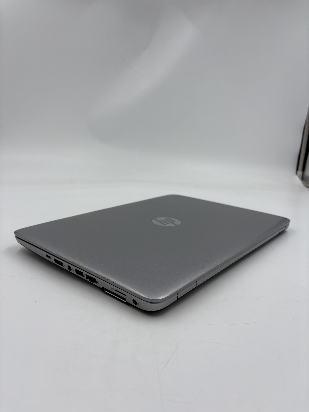 HP EliteBook 840 G3 14″ Laptop Intel Core i5-6300U 8GB 256GB SSD Windows 11 Pro