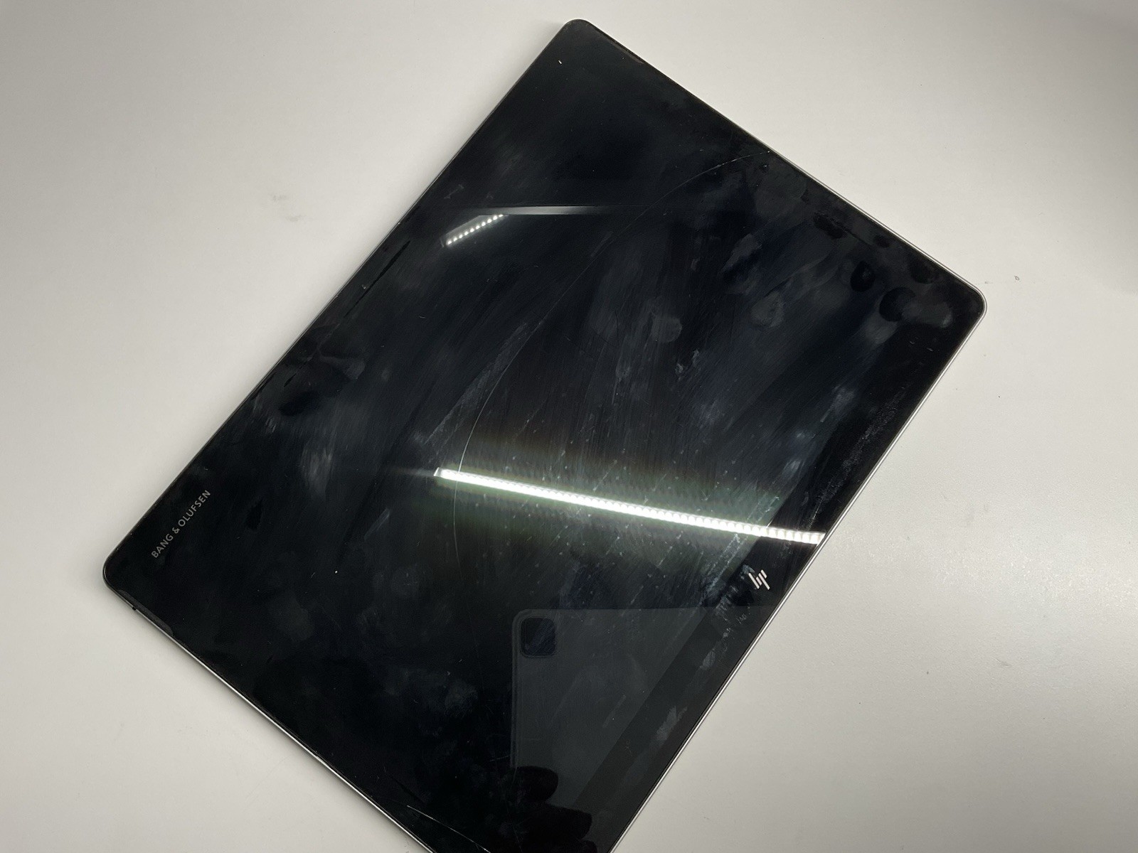 HP Elite X2 1012 G2 Tablet 12″ FHD I7-7600U 8GB *READ*