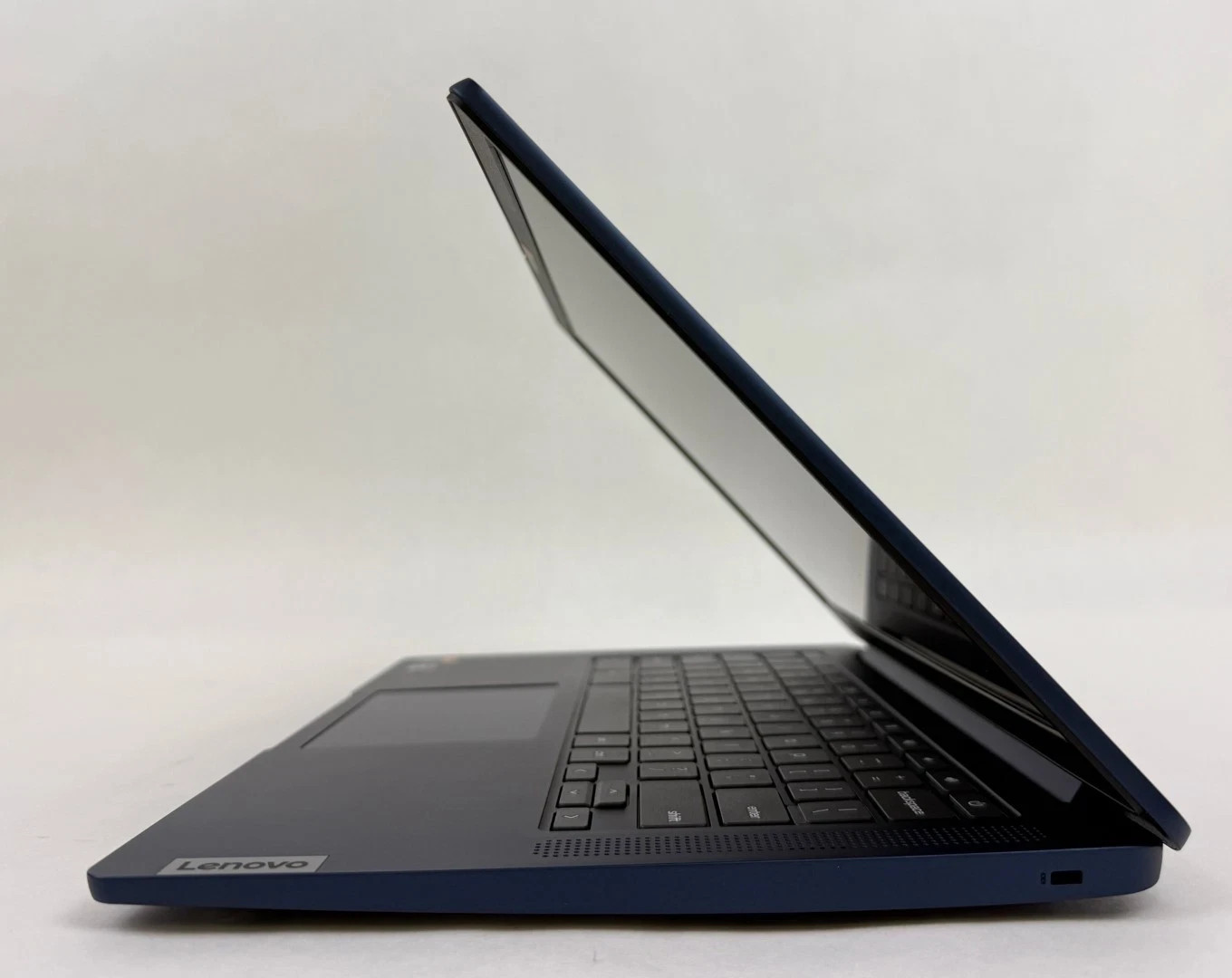 Lenovo IdeaPad Slim 3 Chromebook 14″ MediaTek MT8186 4GB DDR4 64GB eMMC ChromeOS