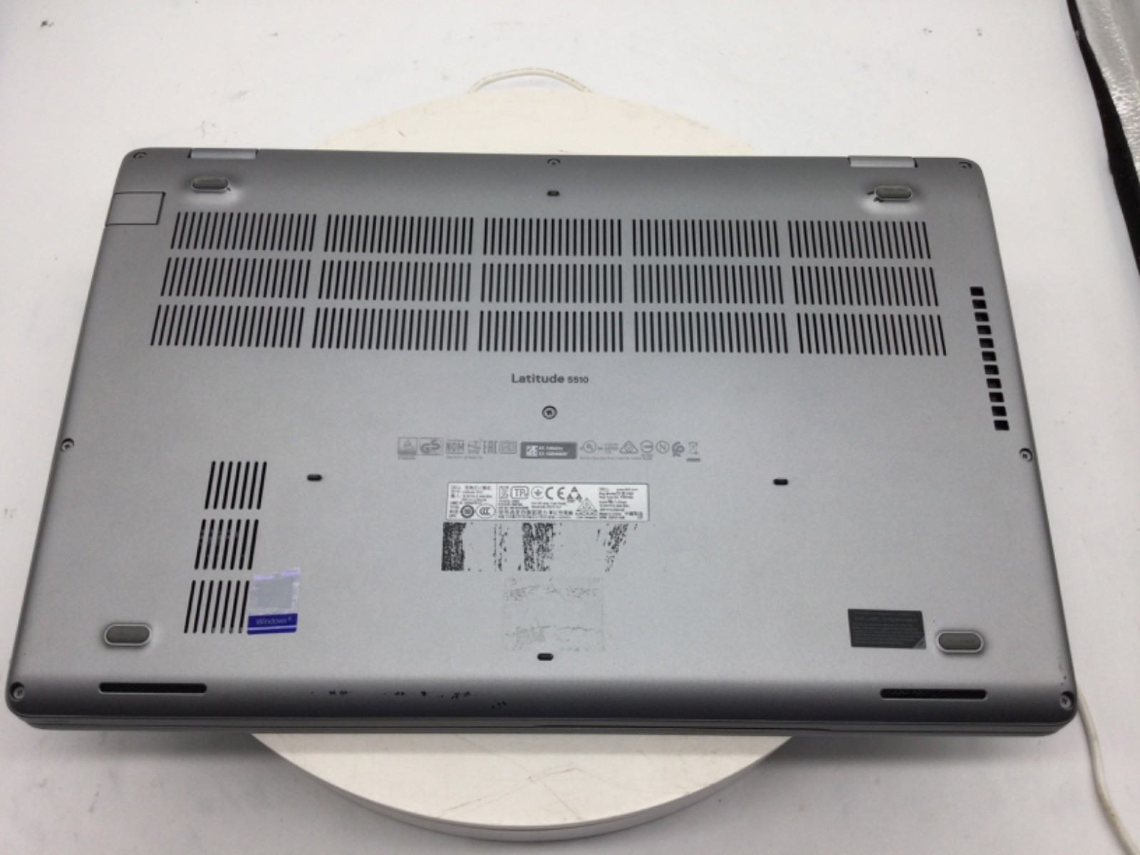 Dell Latitude 5510 15.6″ Laptop 16GB RAM 256GB SSD Windows 11 Pro Used READ