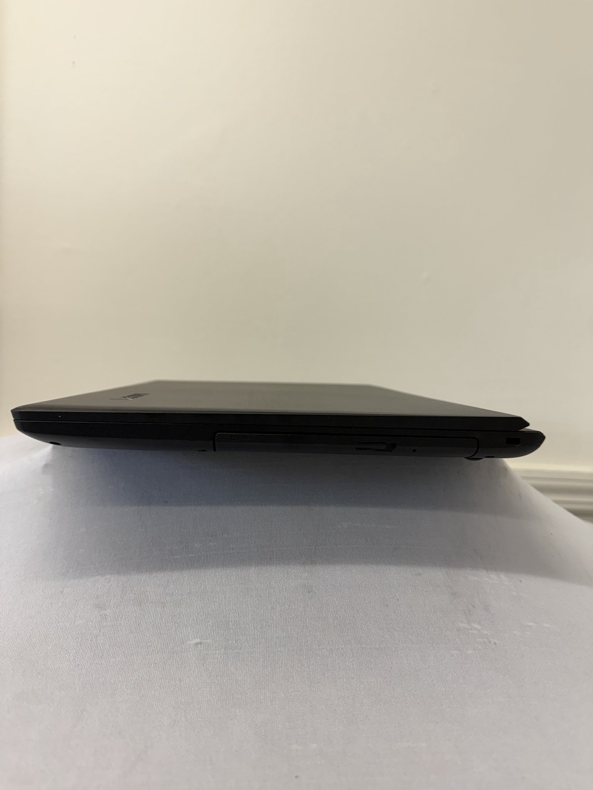 Lenovo Ideapad 110 Laptop – Good Screen – Intel i3-6100U – Read Des